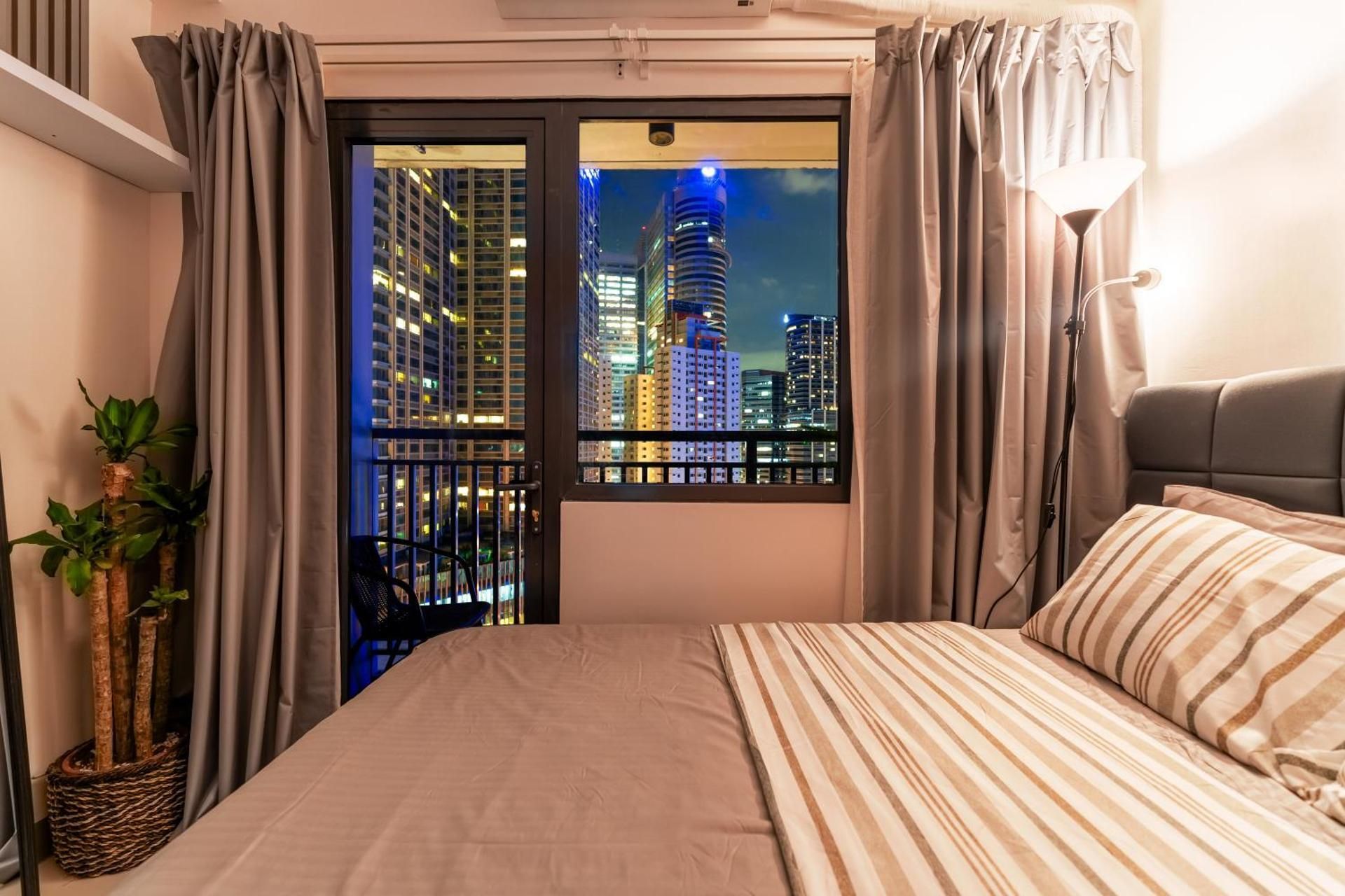 Apartment with View and Balcony