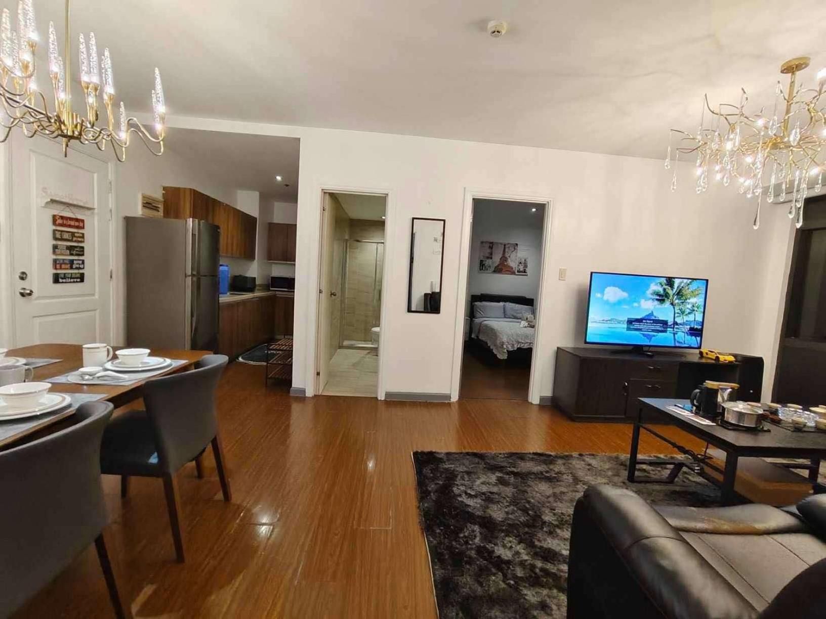 Two-Bedroom Apartment with City View