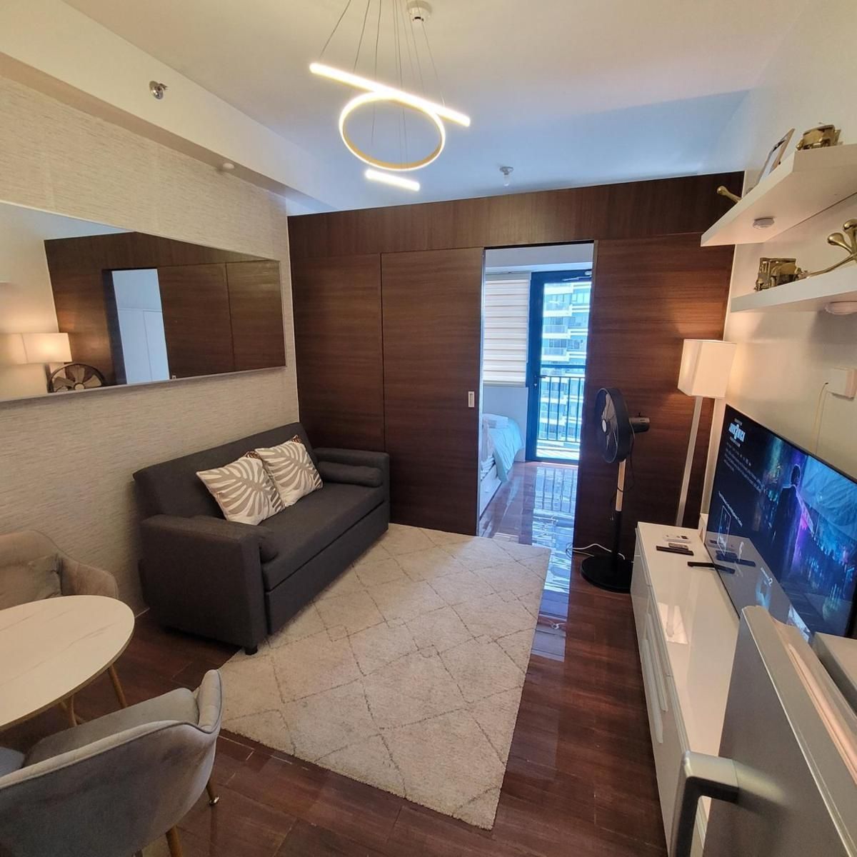 Apartment with Balcony