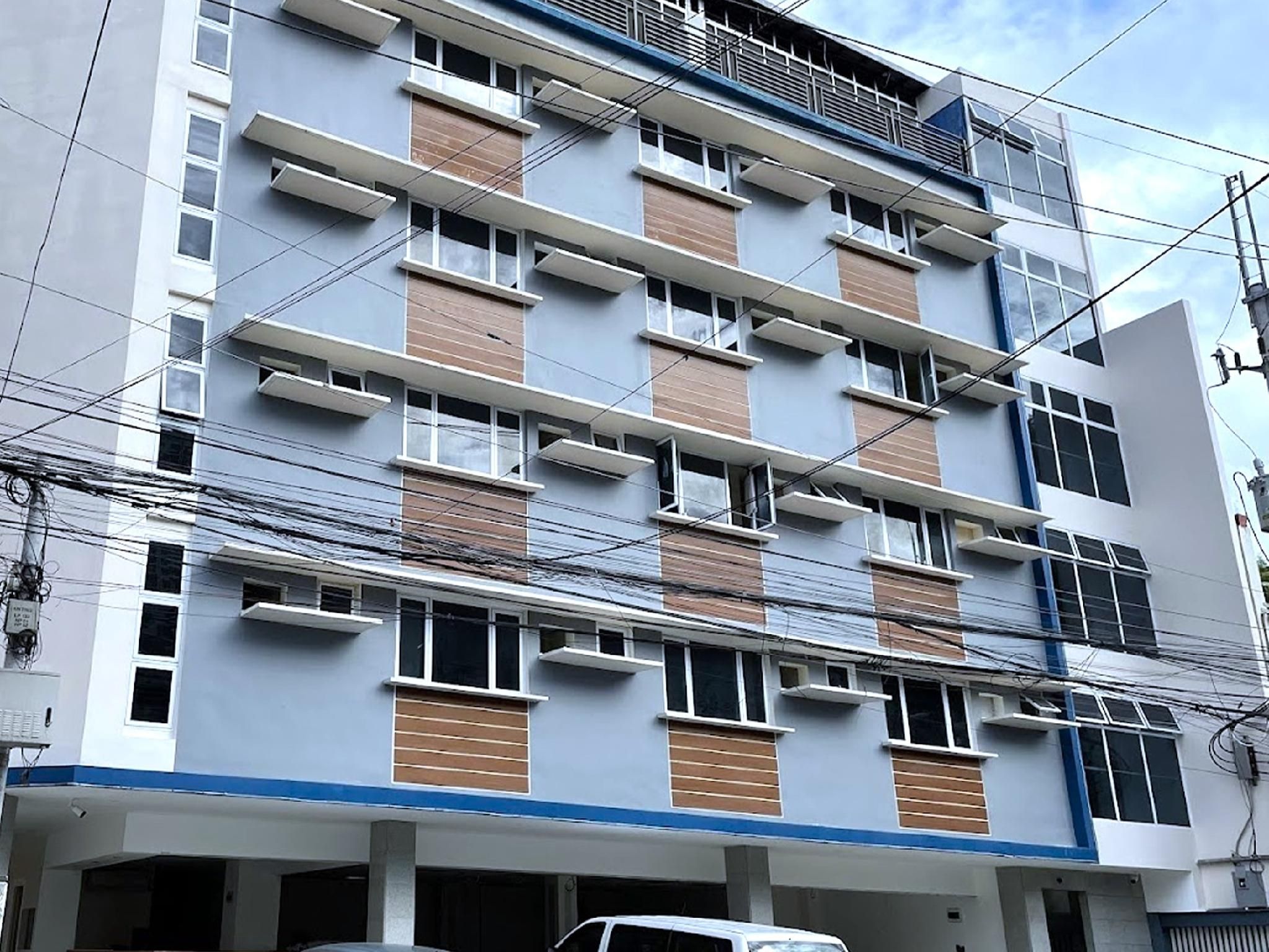 The Circuit Manor Hotel near Ayala Malls Circuit