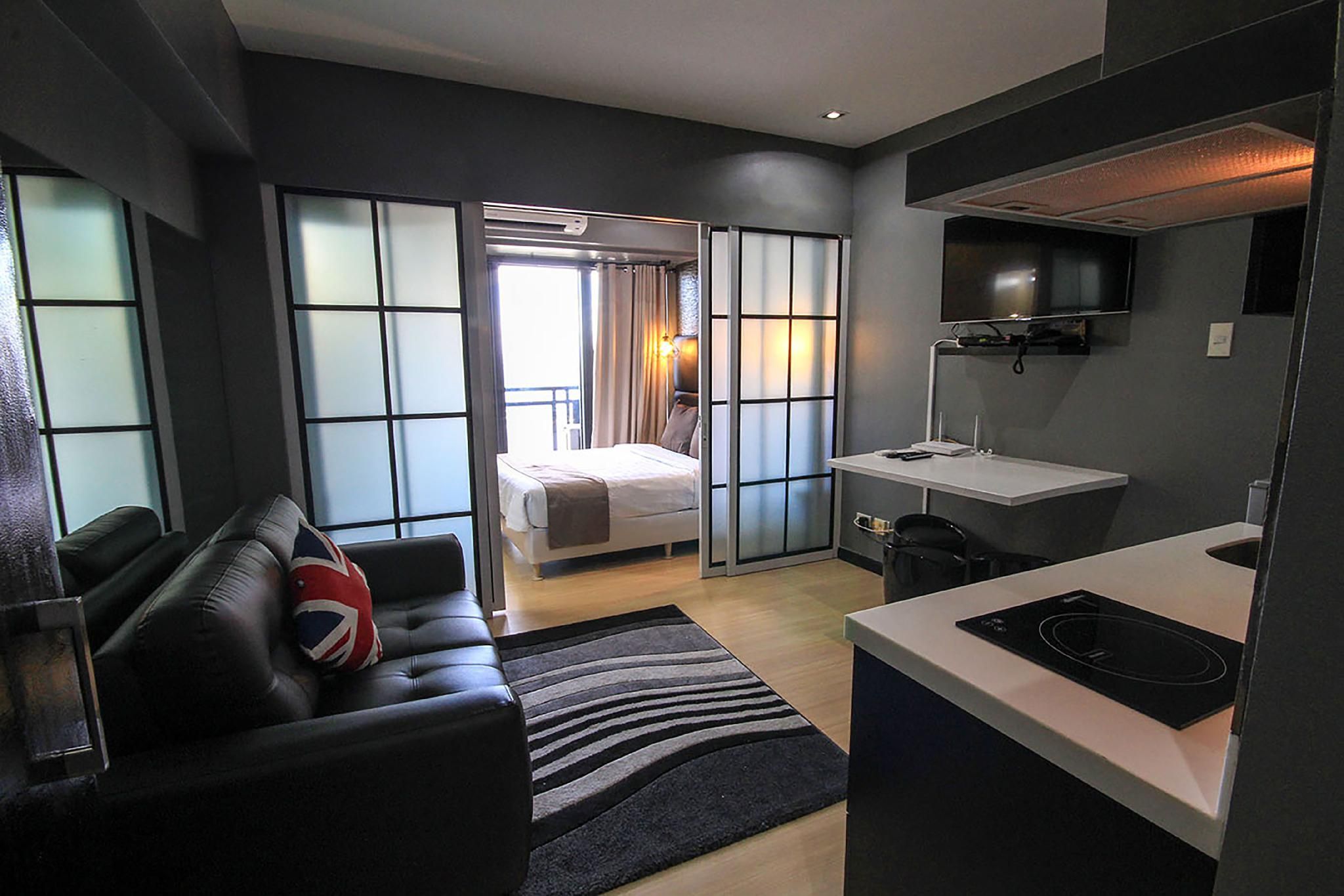 1 Bedroom City View