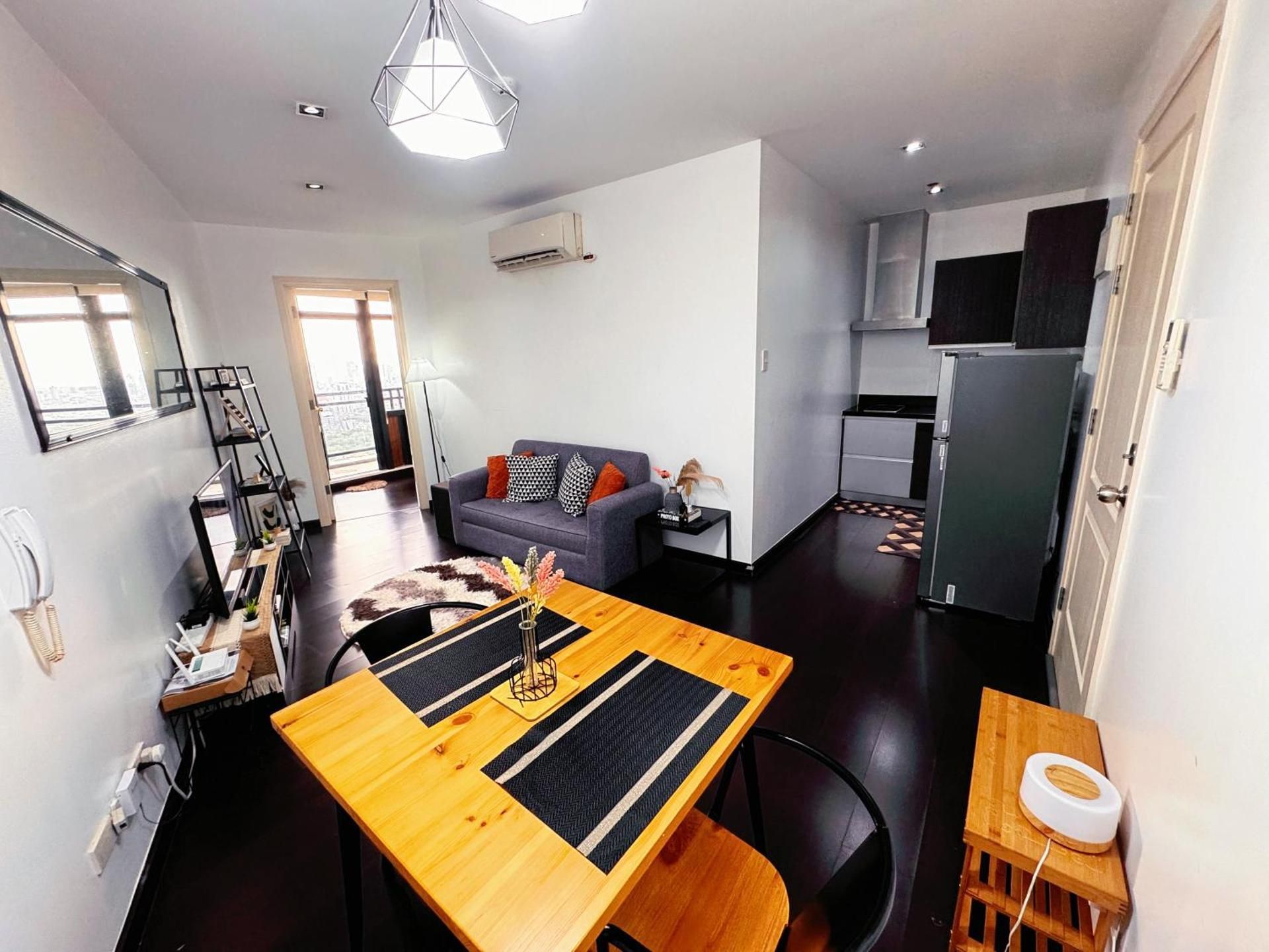 Suite with City View