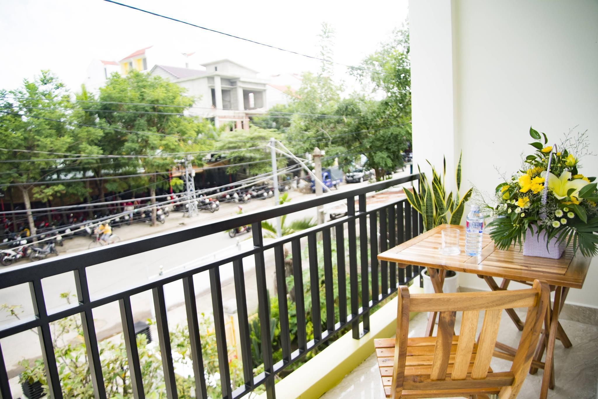 Deluxe - Garden View