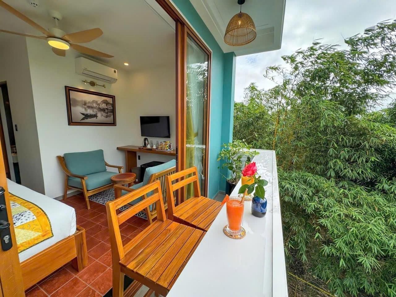 Deluxe Double Room with Bath