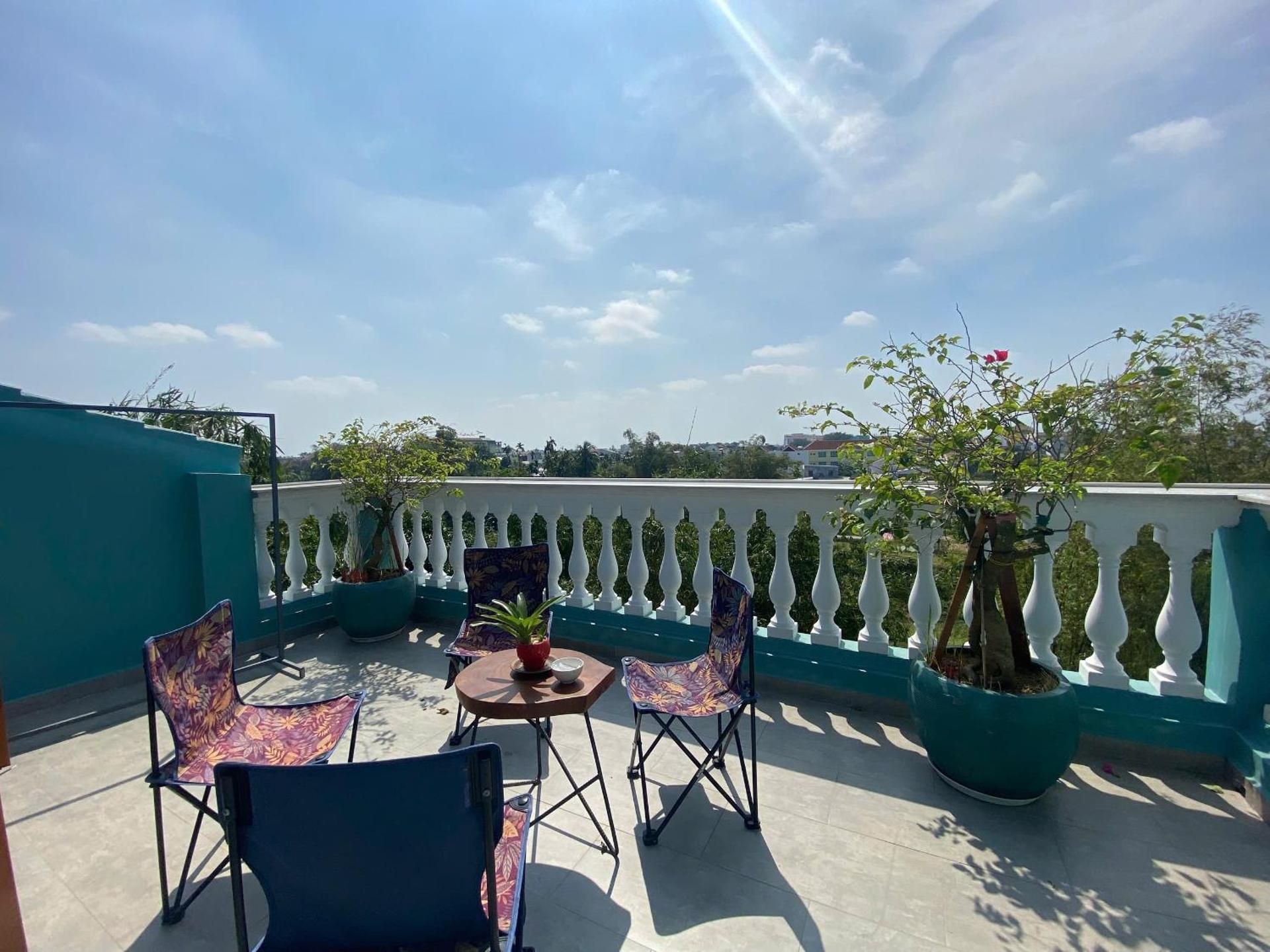Family Room with Terrace