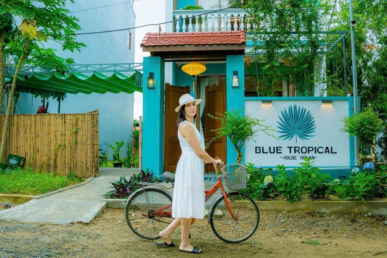 Blue Tropical House Hoi An