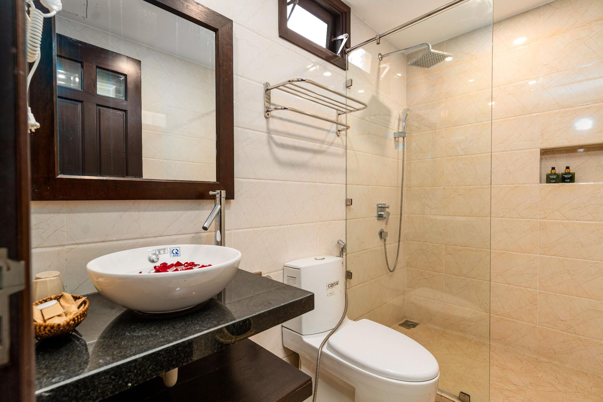 Deluxe Double Pool View