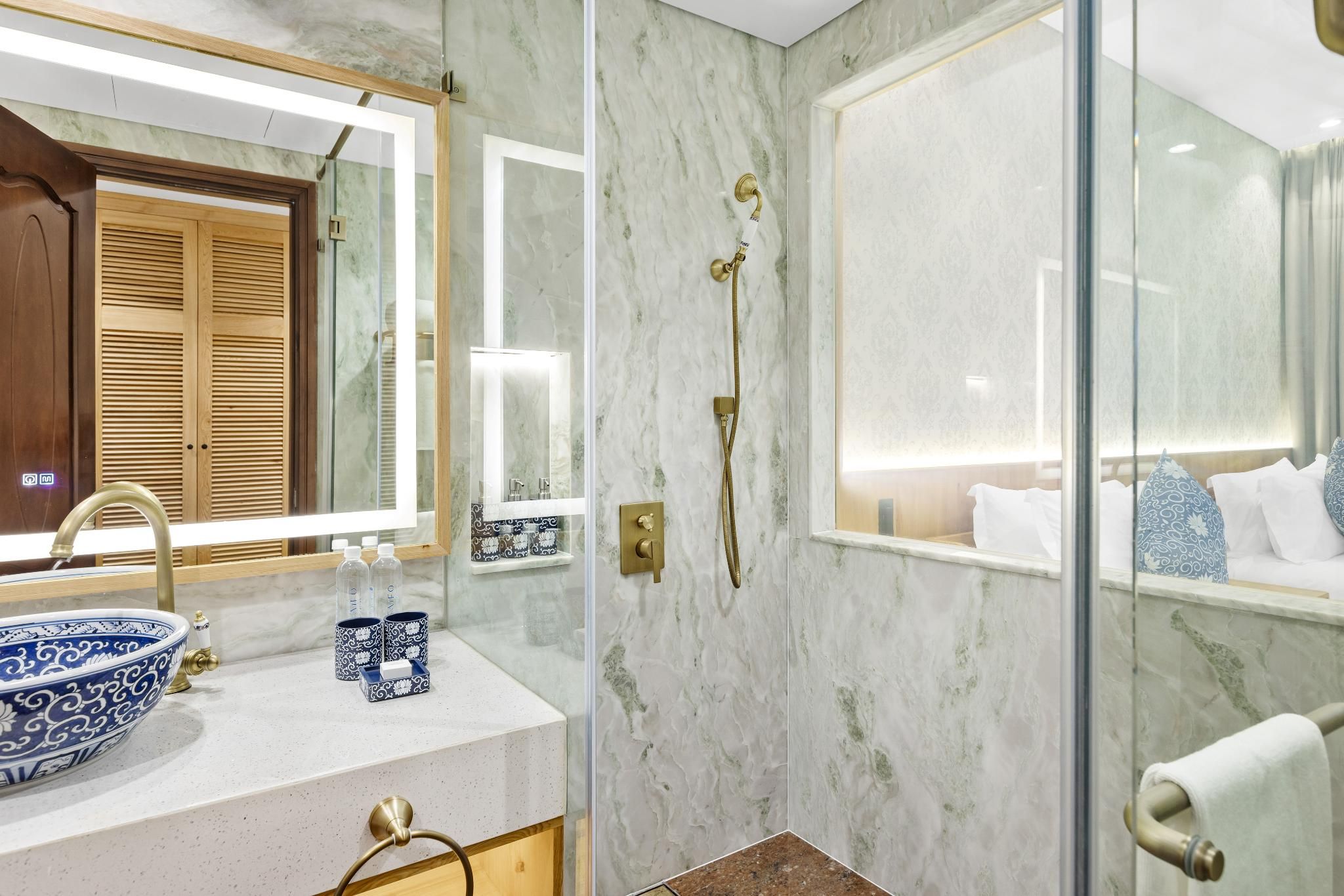 Faifo Twin Room with Terrace