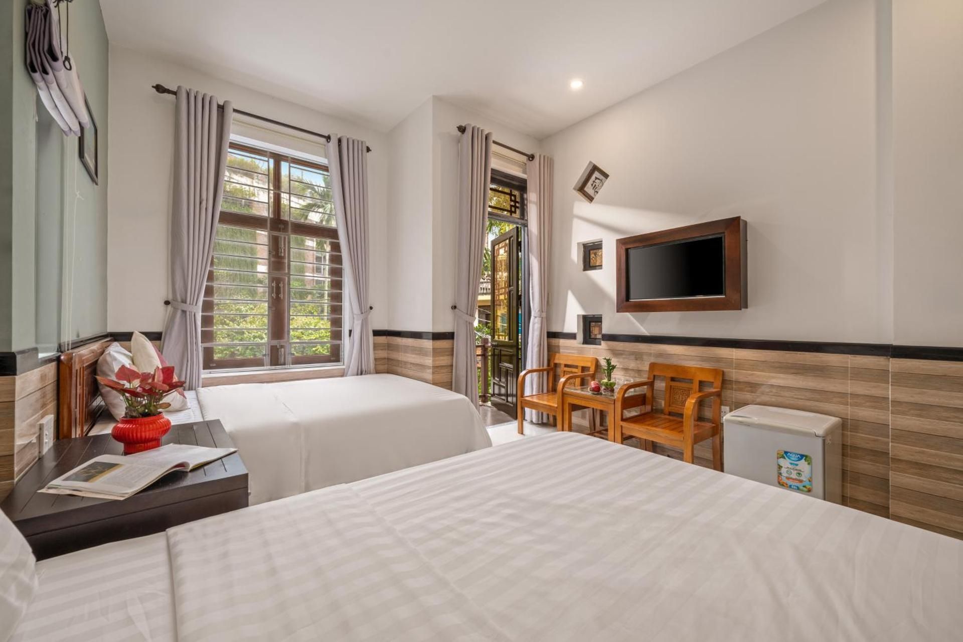 Triple Room with Garden View