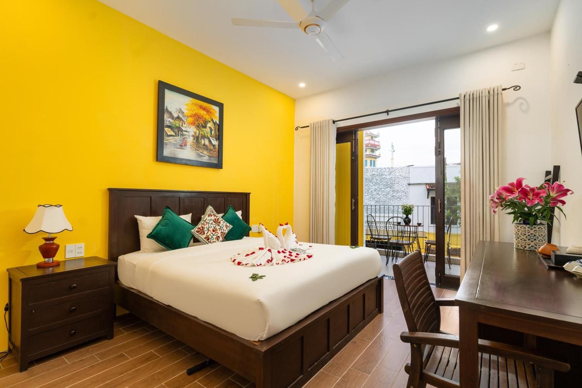 Triple Room with Garden View