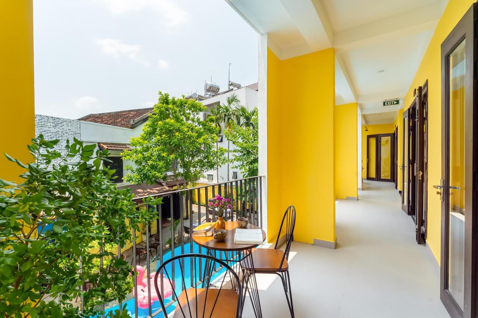 Triple Room with Garden View