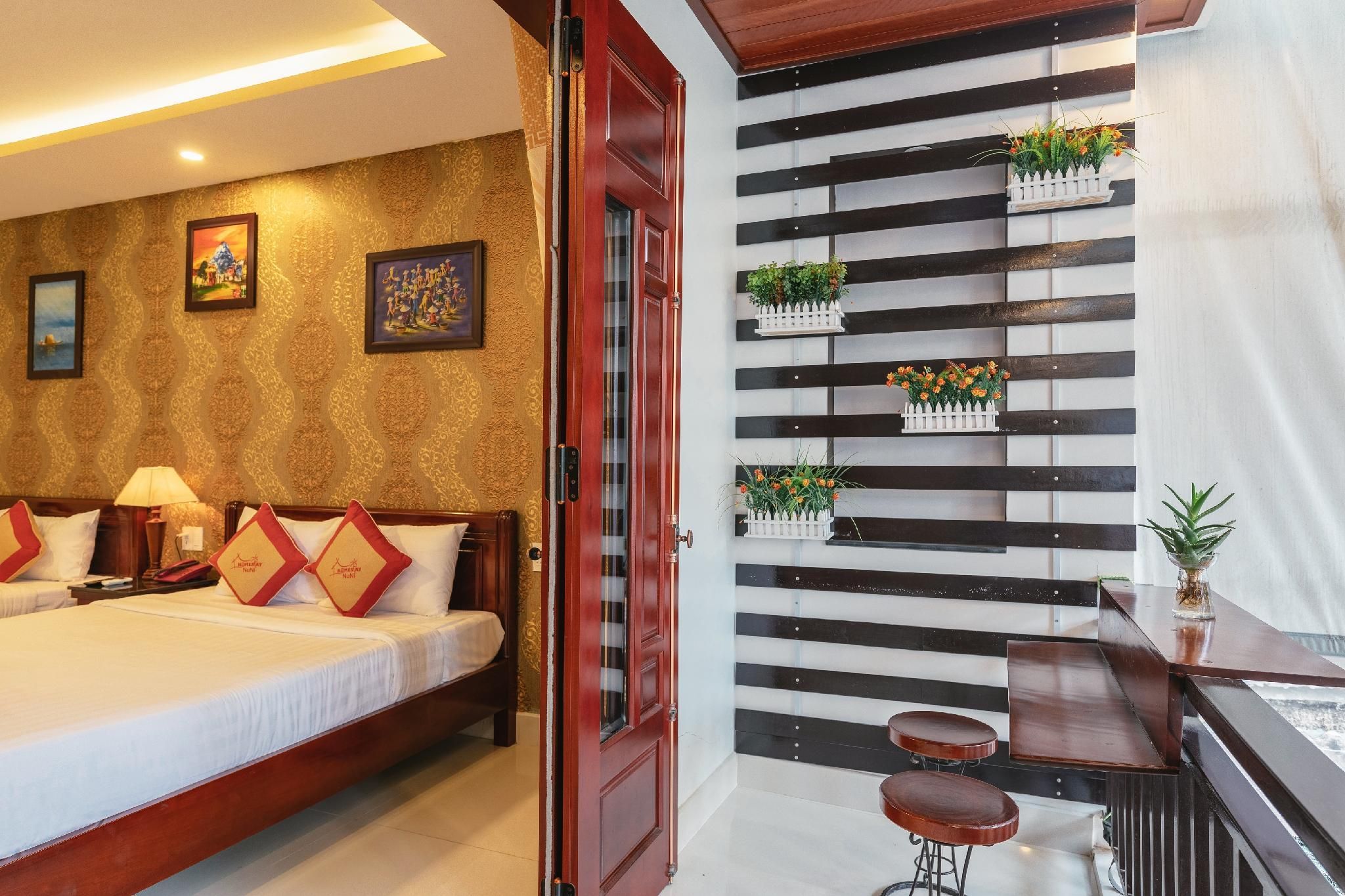 Family Balcony Room (4 Adults)