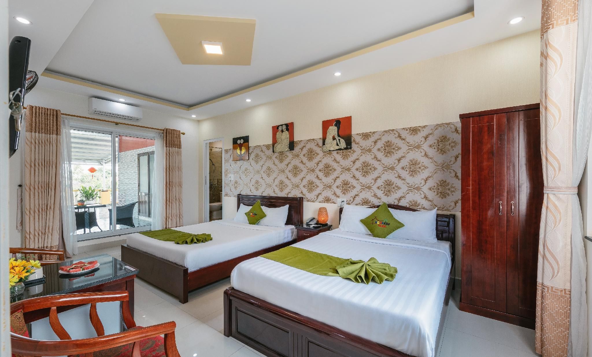 Triple - 1 Double + 1 Single Bed