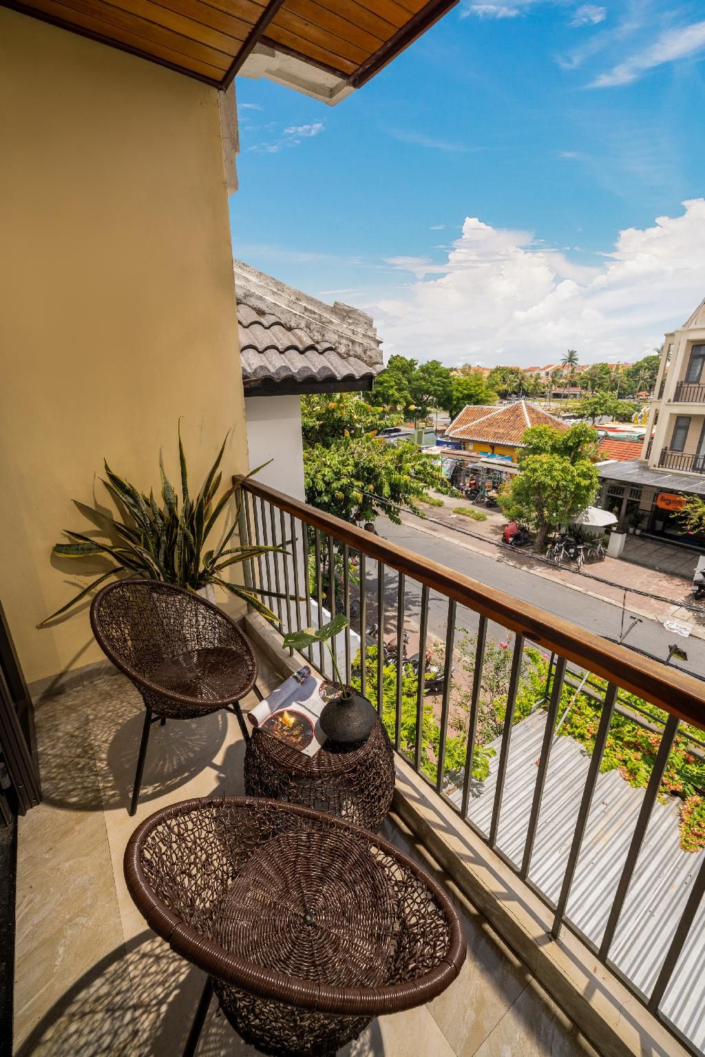 Deluxe Twin Balcony