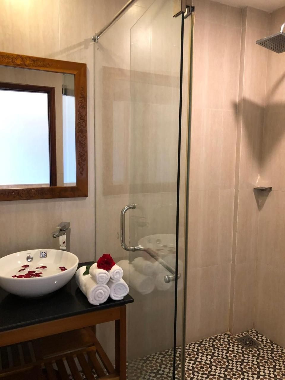 Deluxe Queen Room with Two Queen Beds