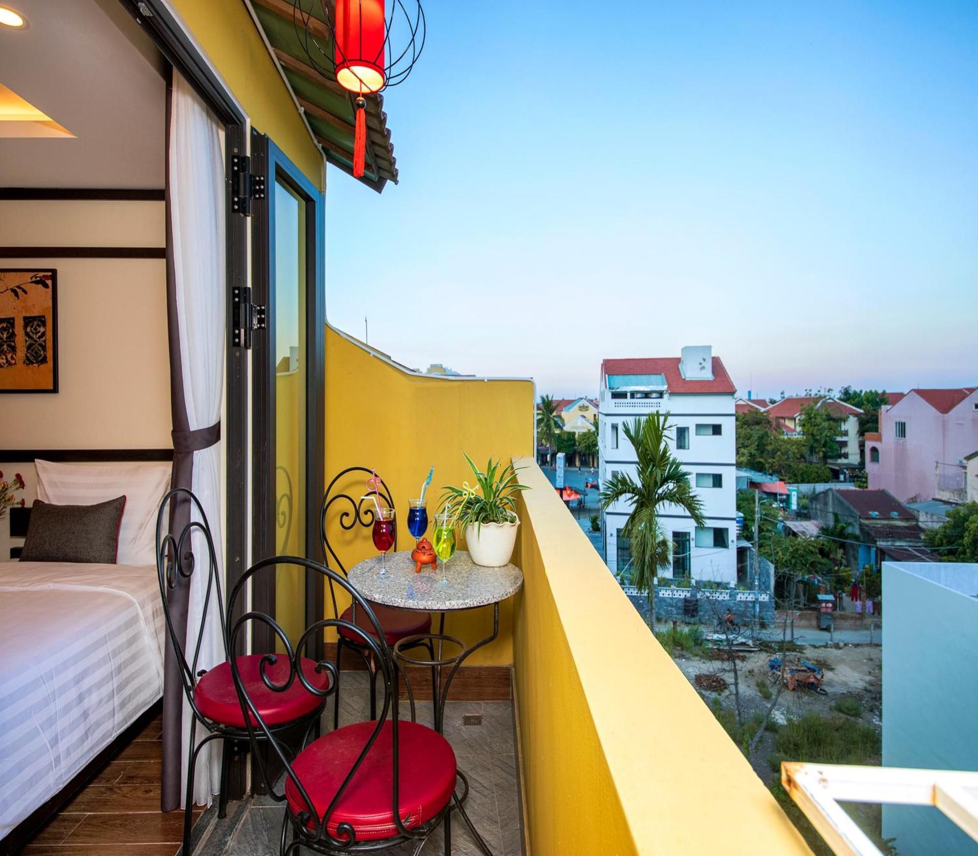 Deluxe Double City View with Balcony