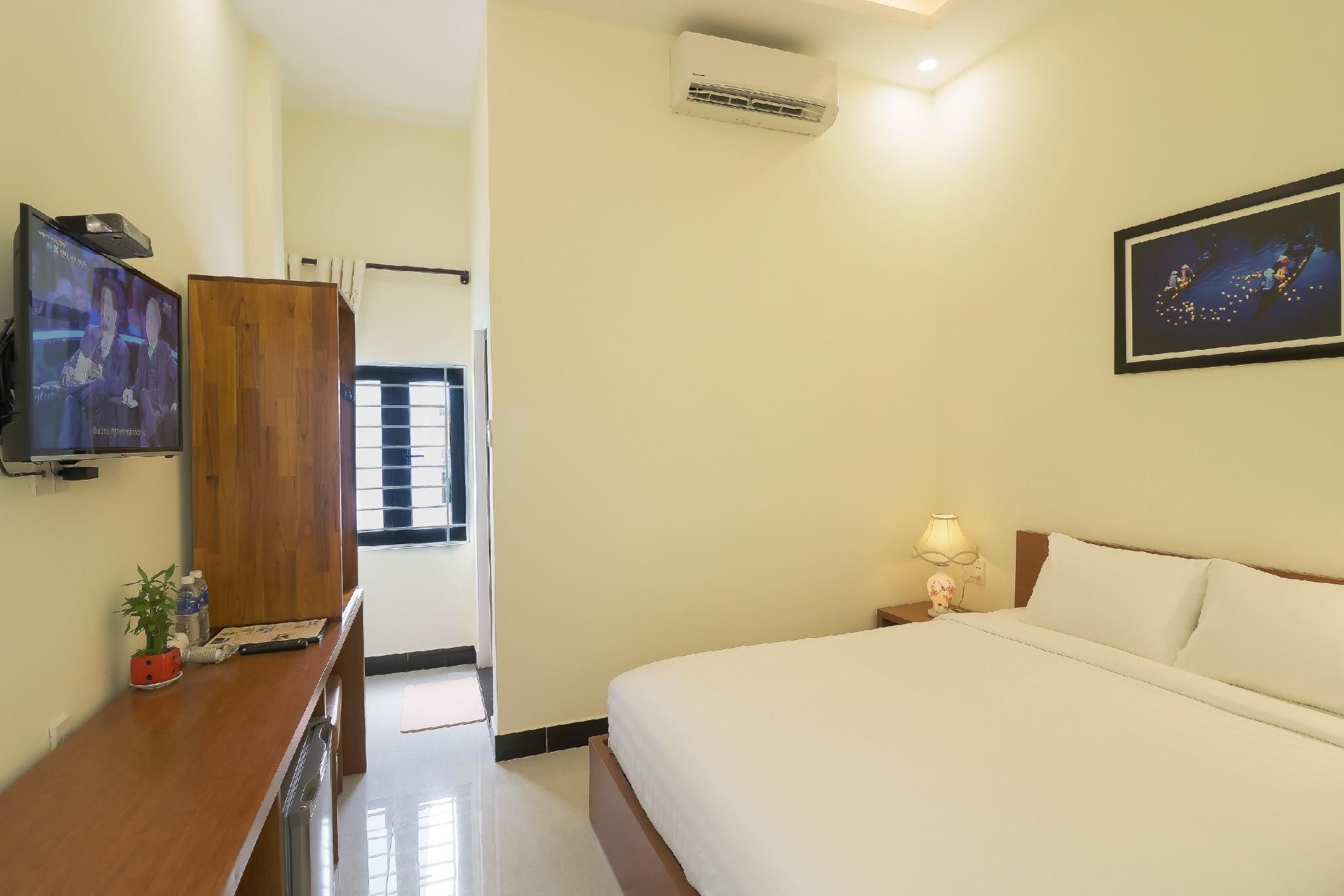 Gold Stone Homestay Superior Double Room 2