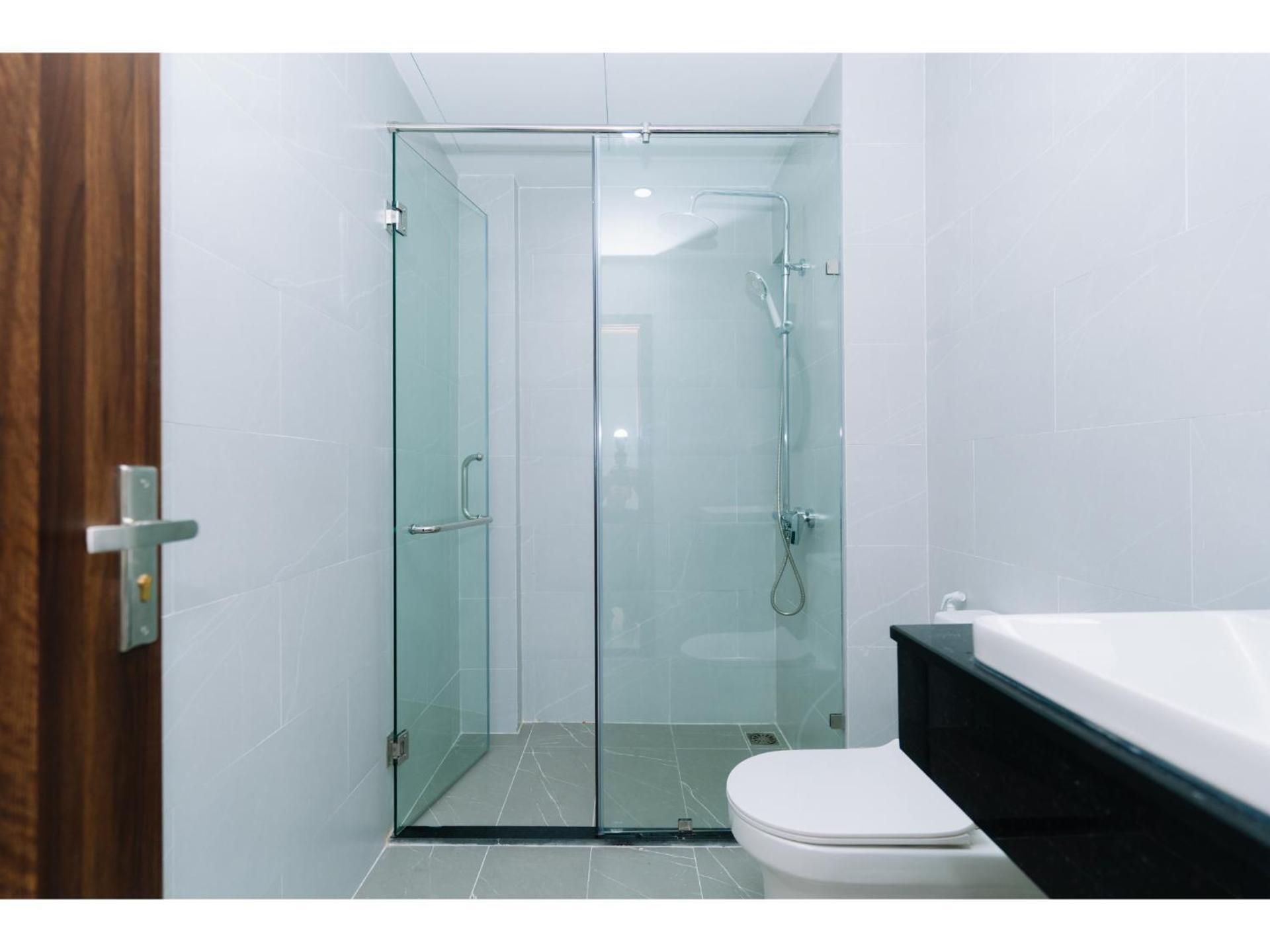 Family Room with Lake View