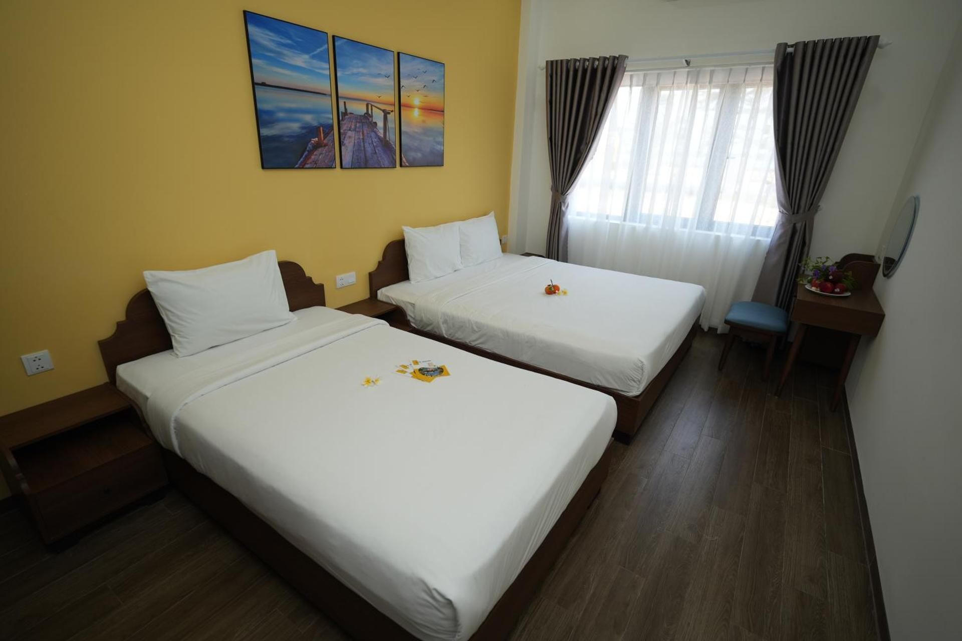 Twin Room with Lake View