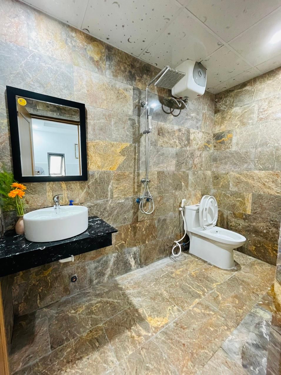 Cuong Thinh Homestay Double Room with Balcony 3