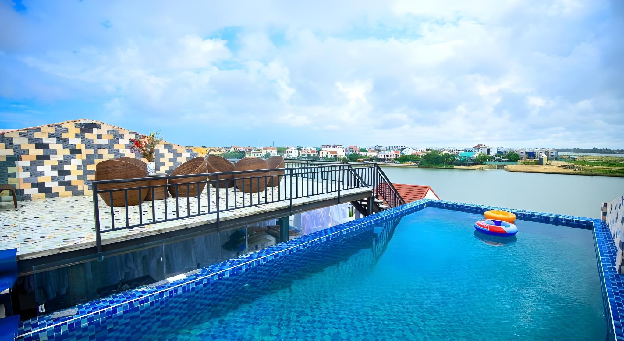 075353a6f144814a796c25e1ebef27a3