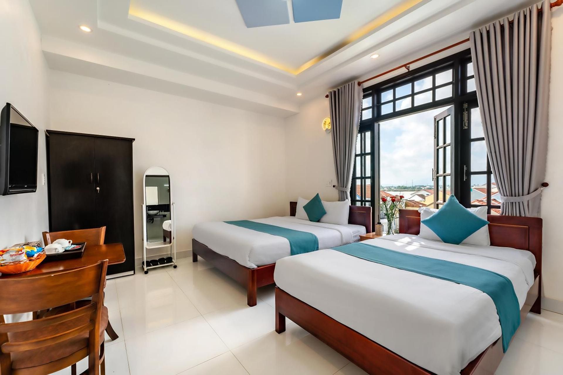 Rock Mouse villa Triple Room with Balcony 2