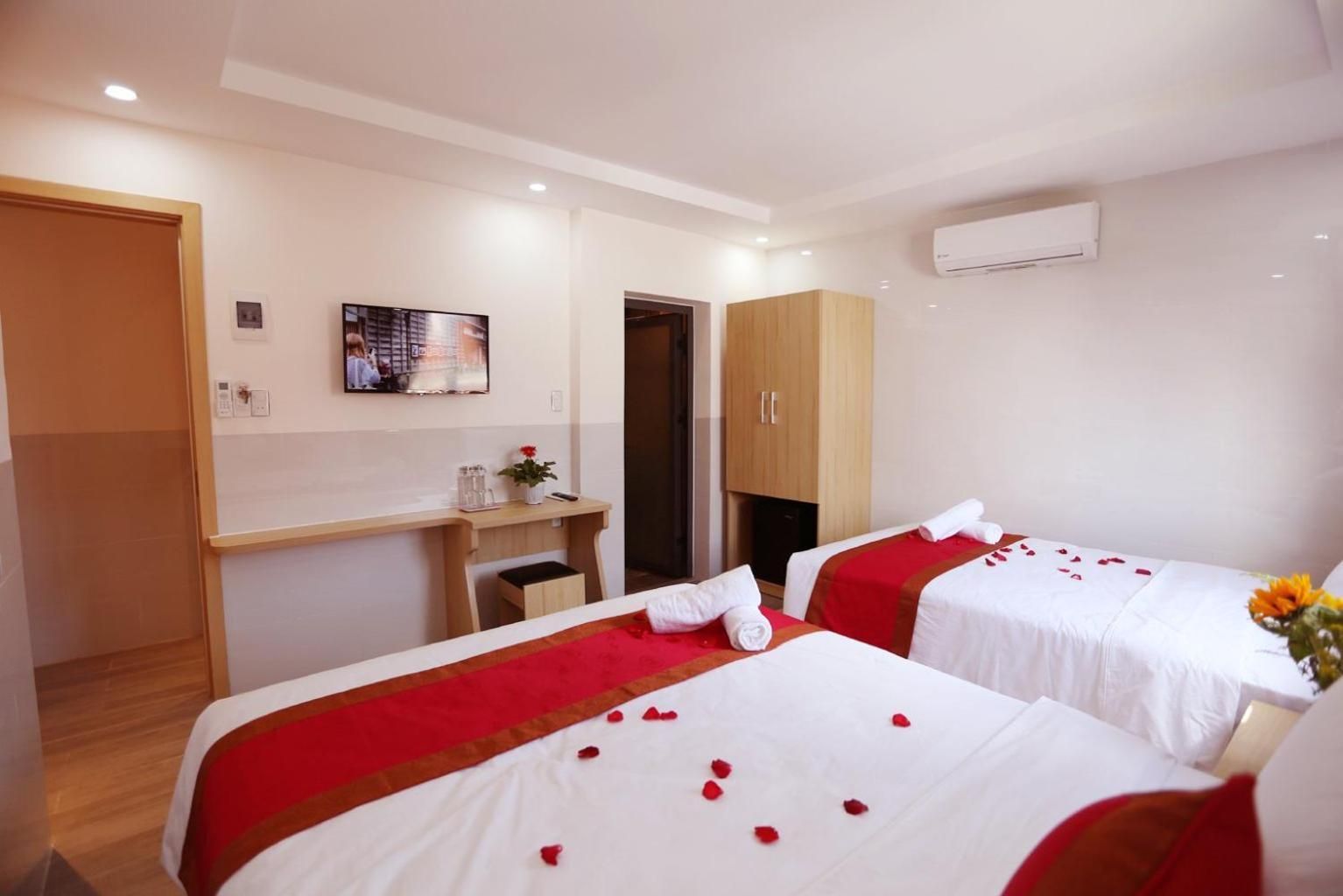 Deluxe Triple Room