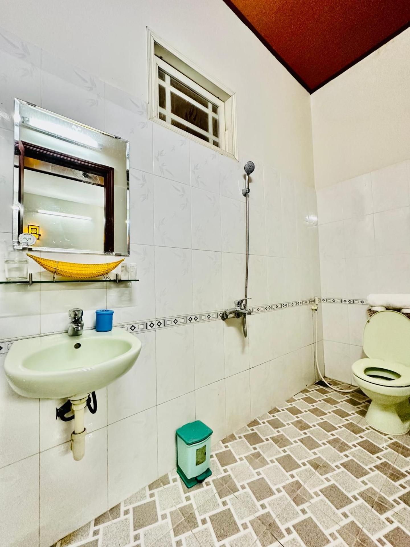 Triple Room with Private Bathroom