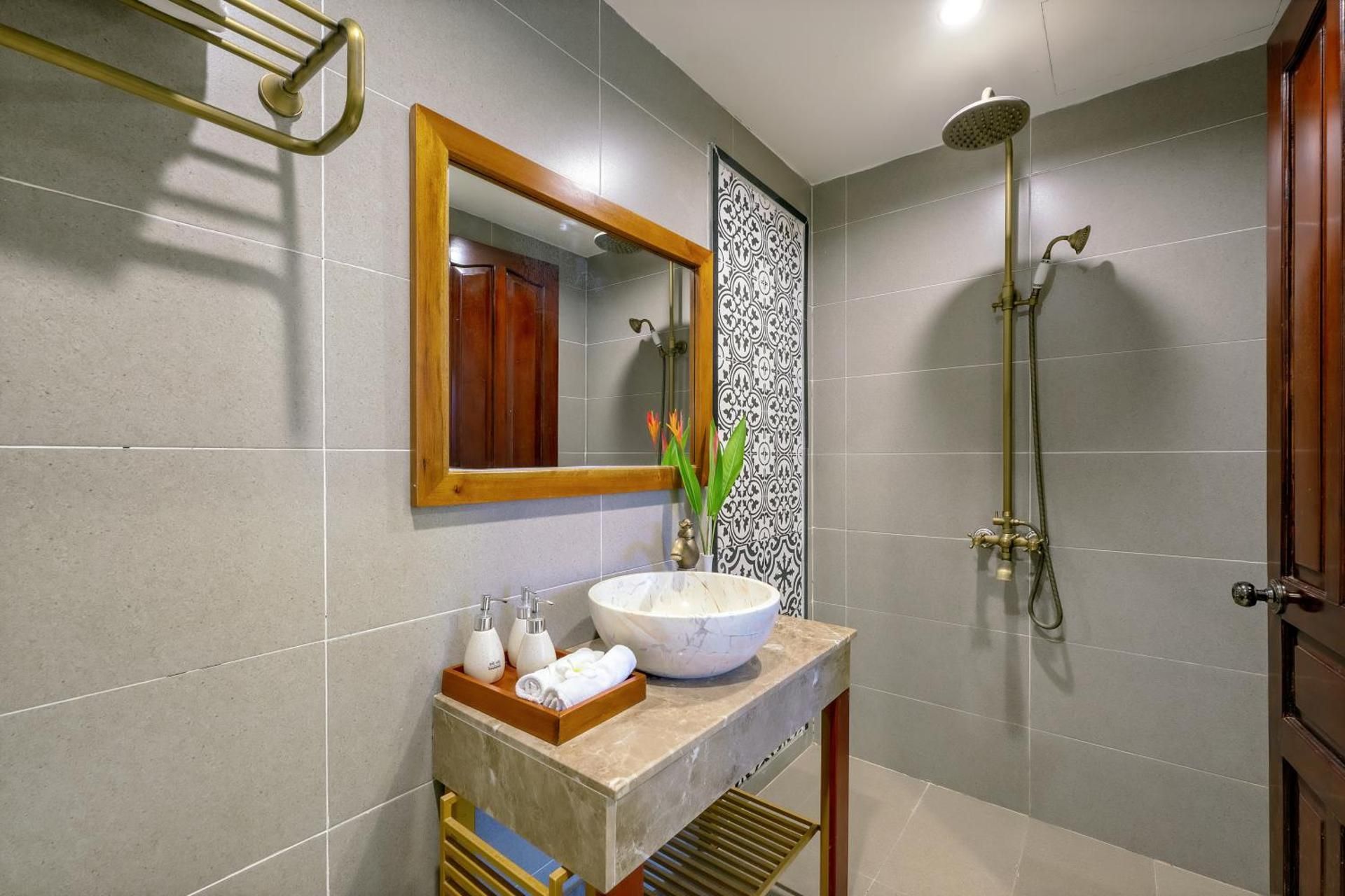Double Room with Pool View