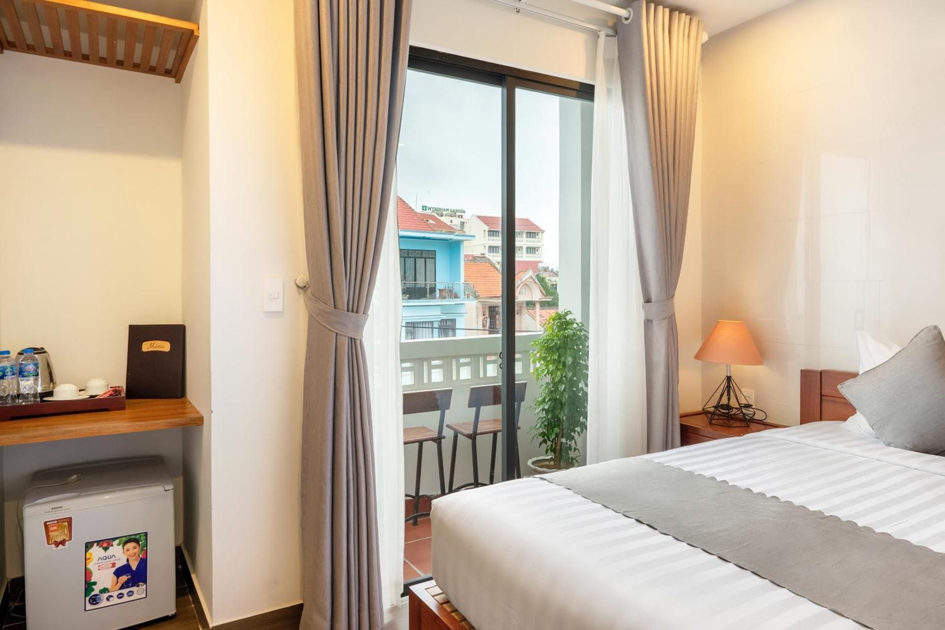 King Room with Balcony