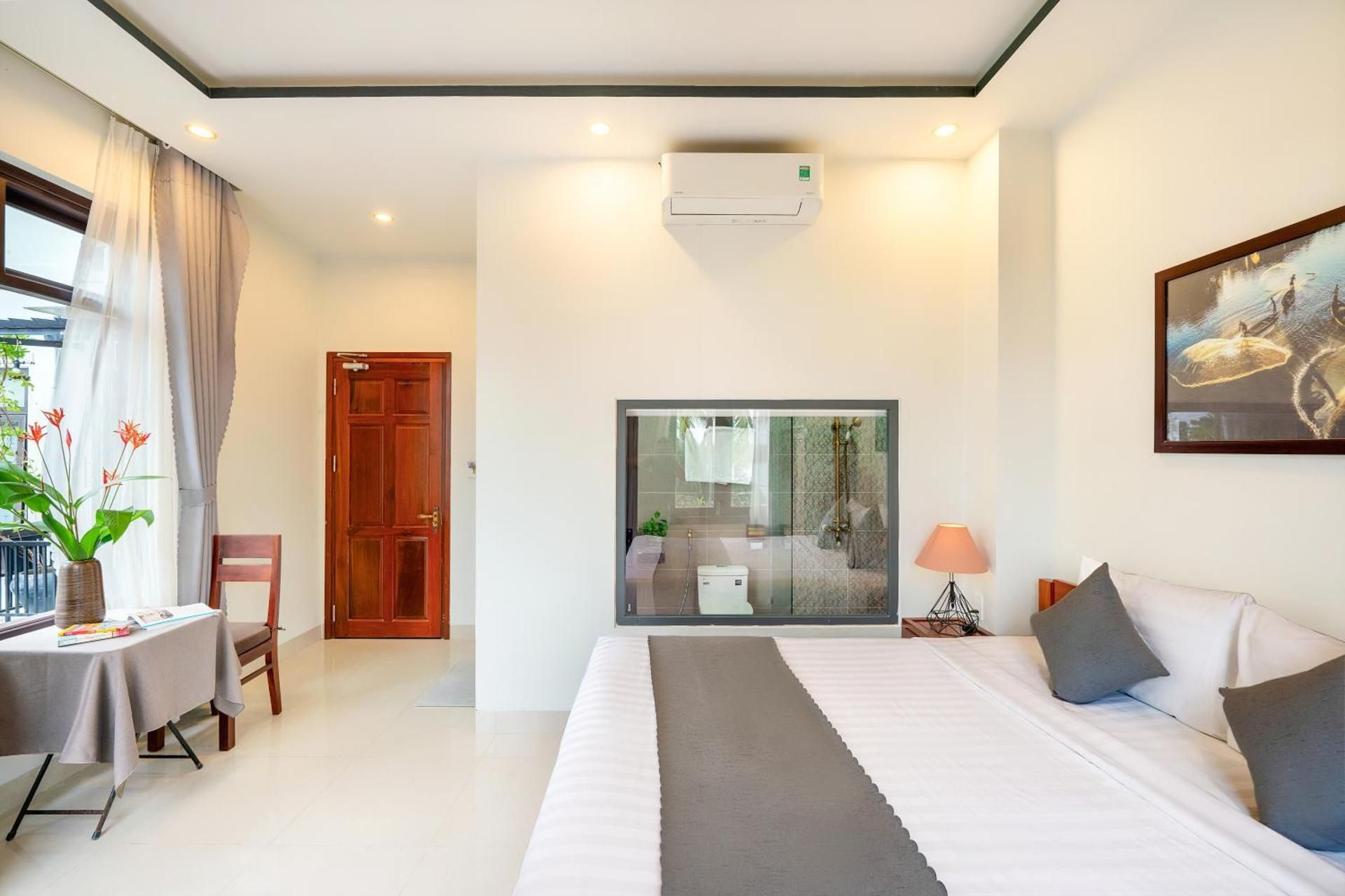 King Room with Pool View