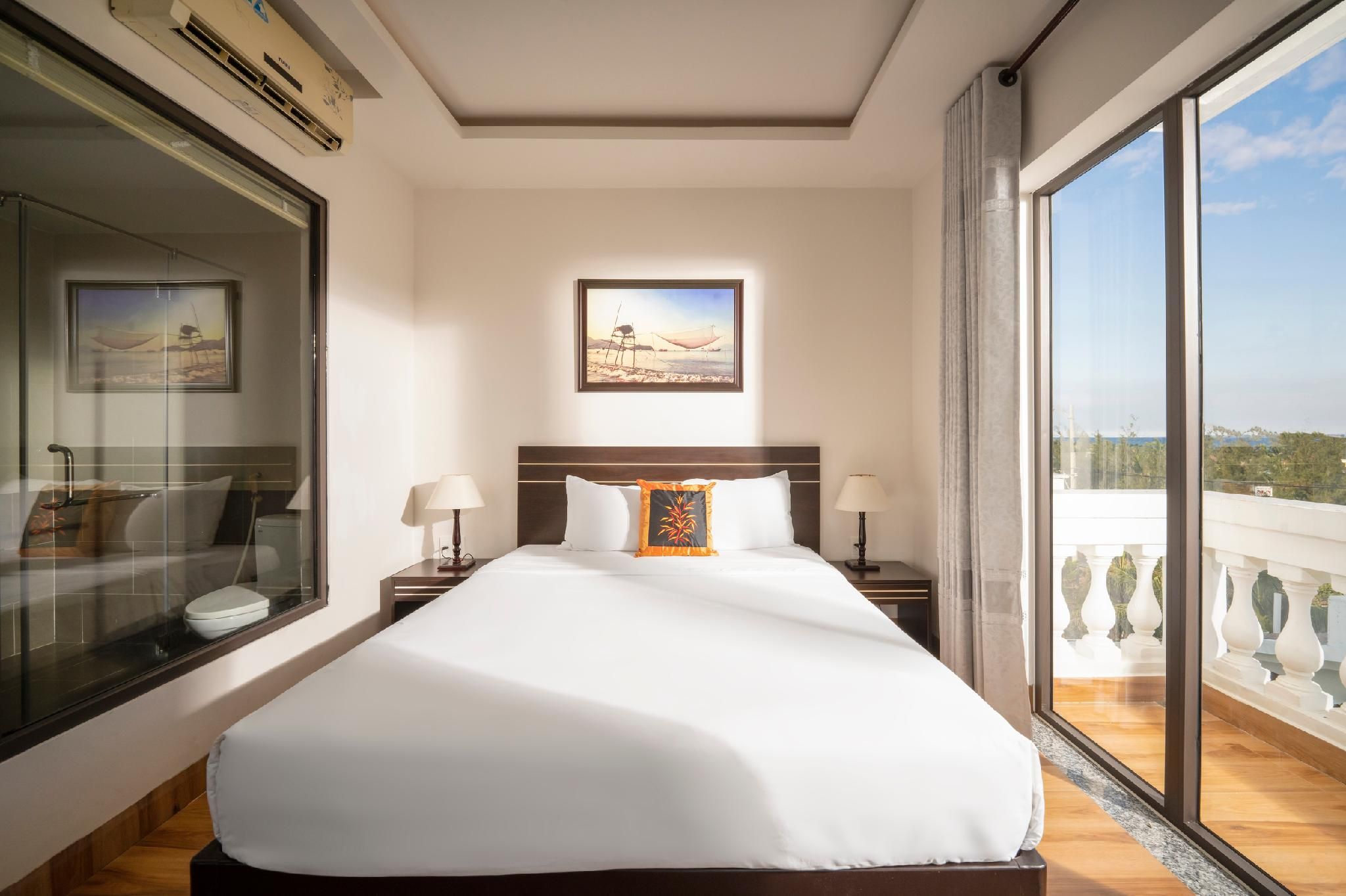 Deluxe Double Balcony