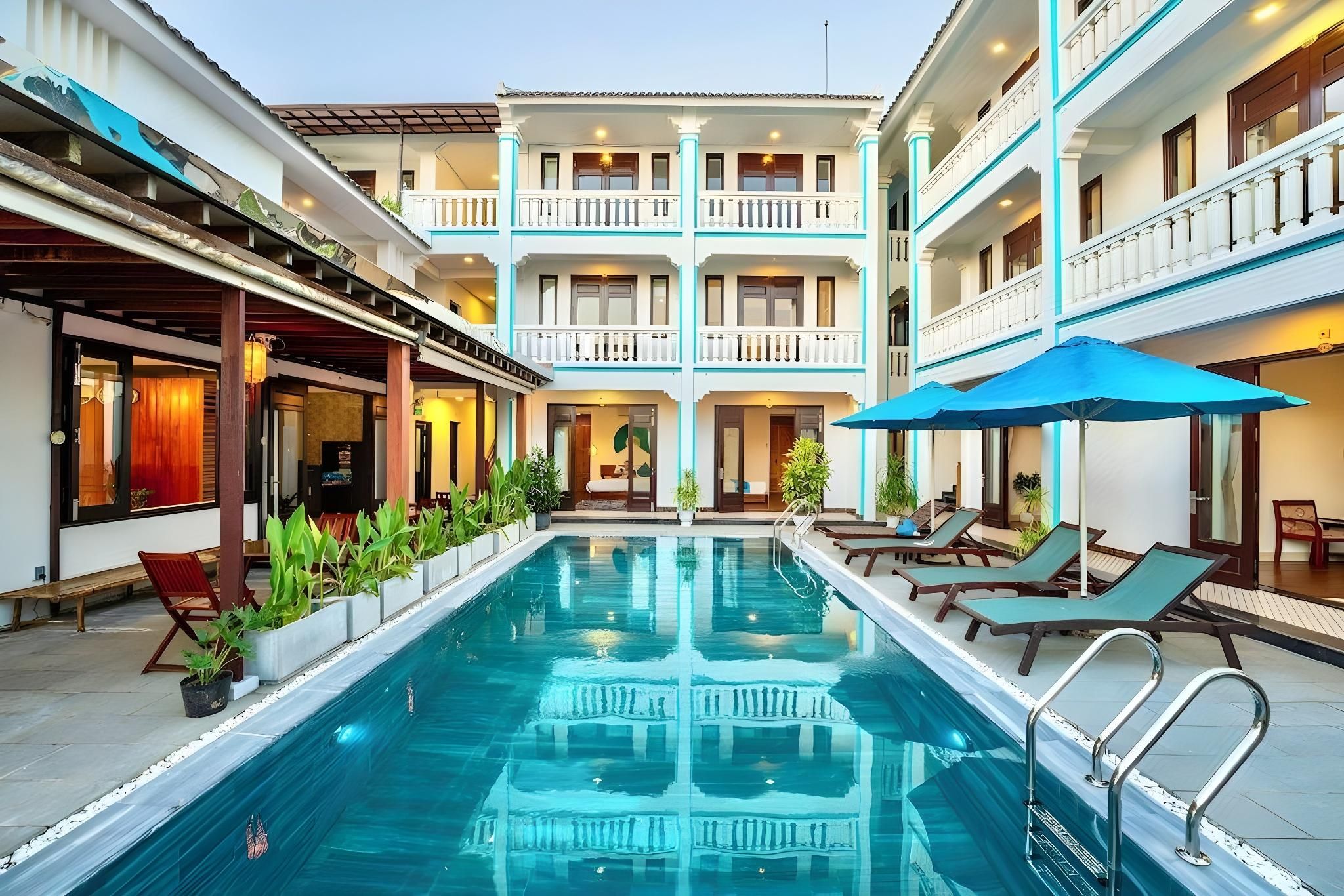 0b0384e0242aa631db0a49ca3de95718