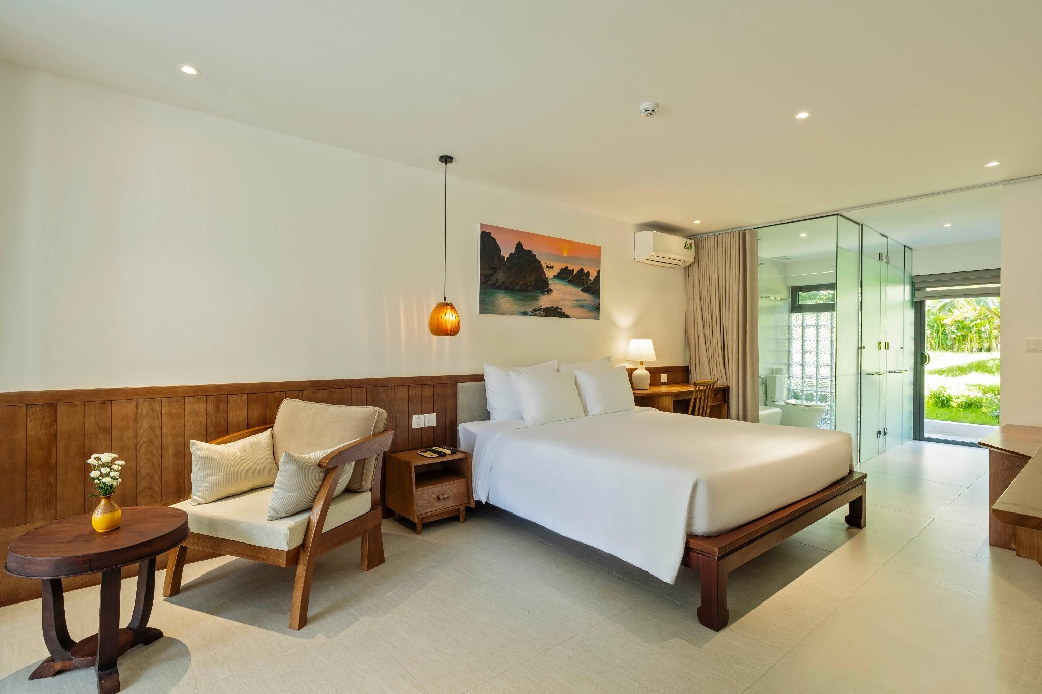 Connecting Family Room