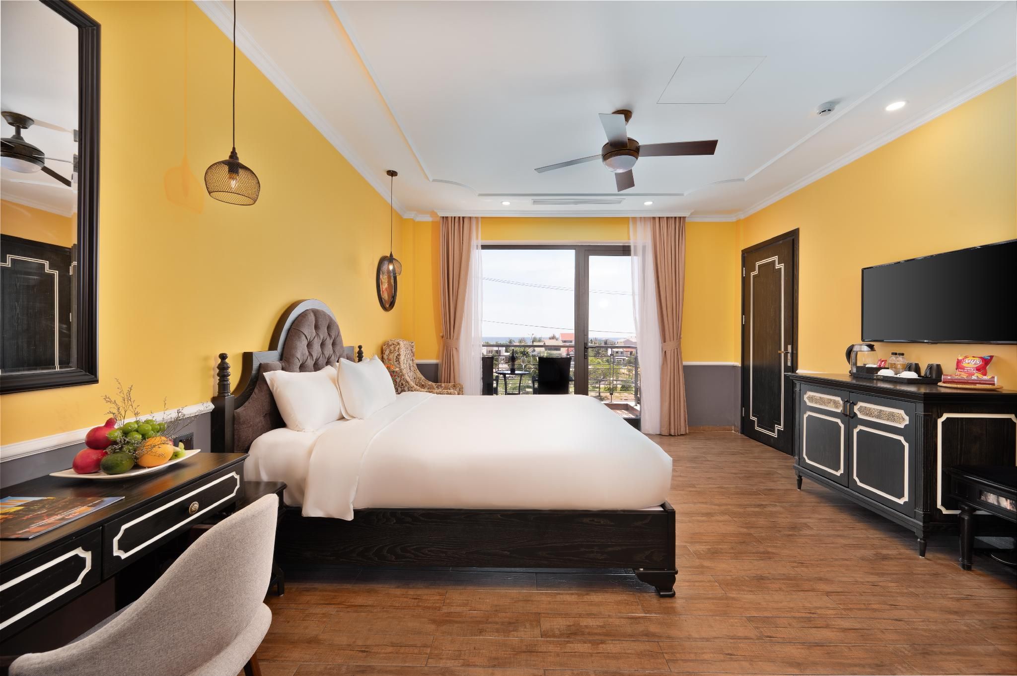 Deluxe Double Room with Balcony