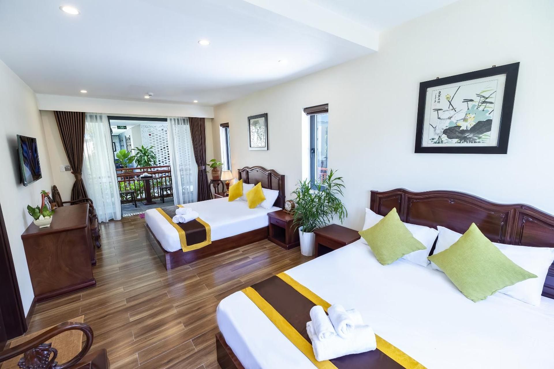 Family Room for 4 Adults