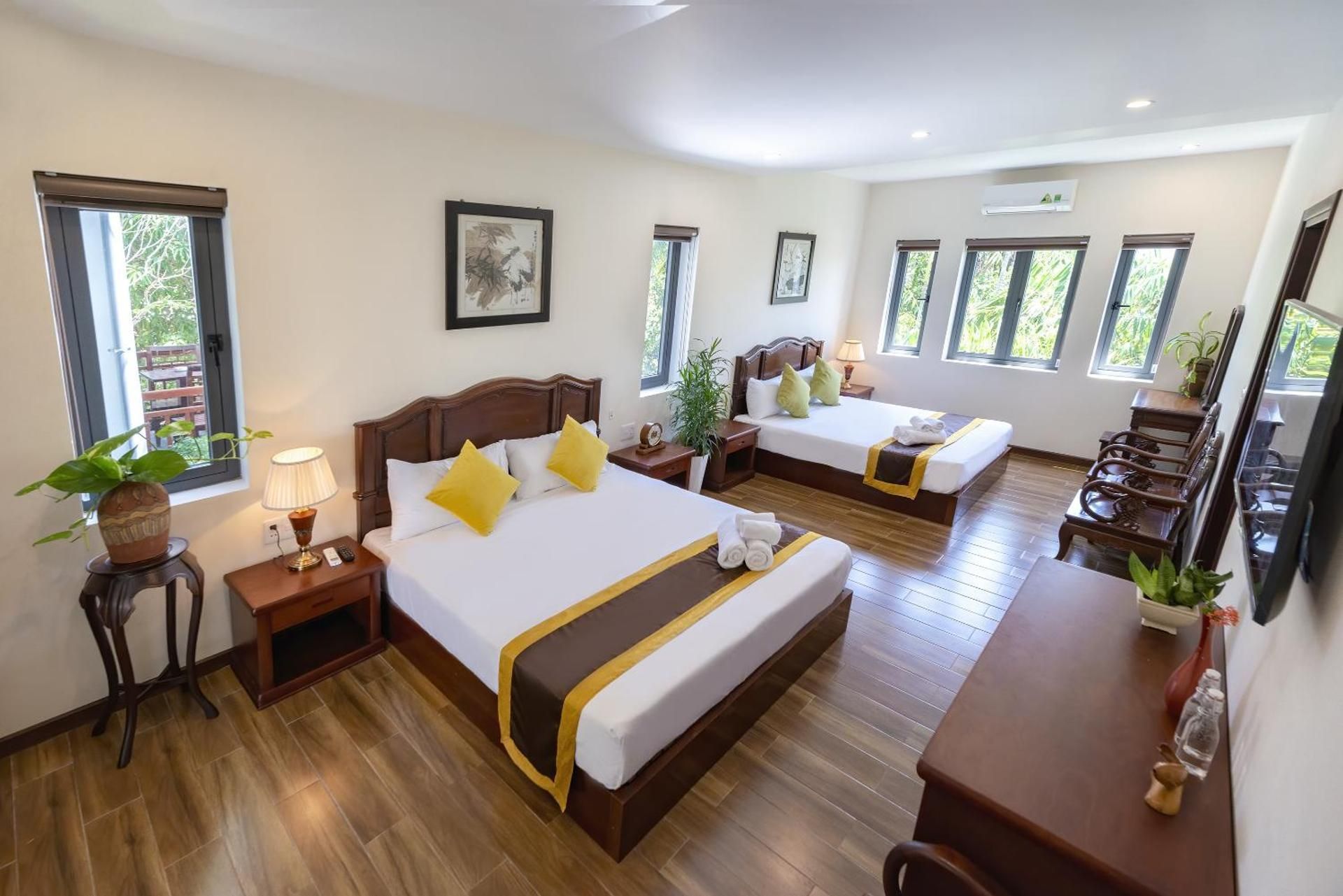 Family Room for 4 Adults