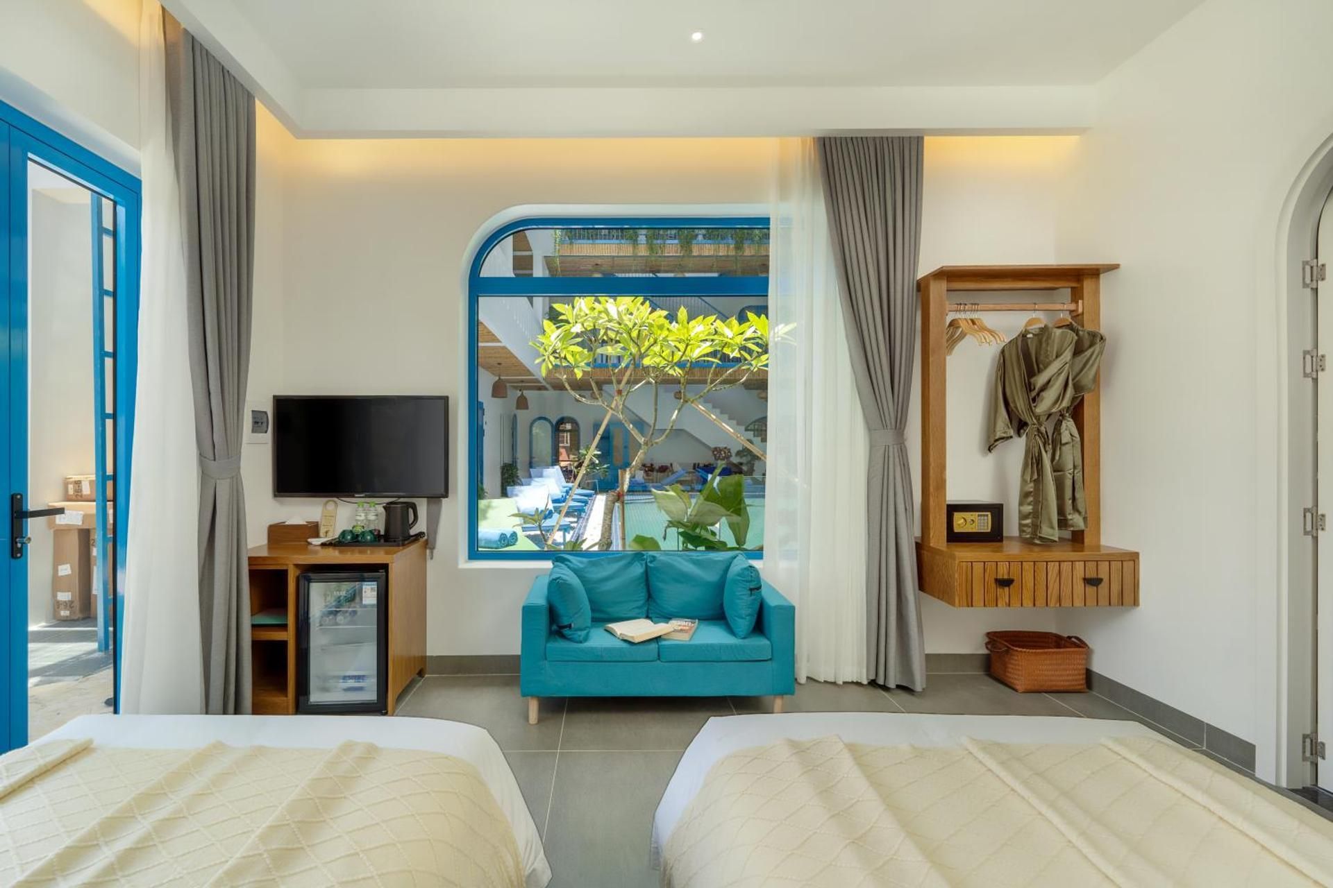 Double or Twin Room with Garden View