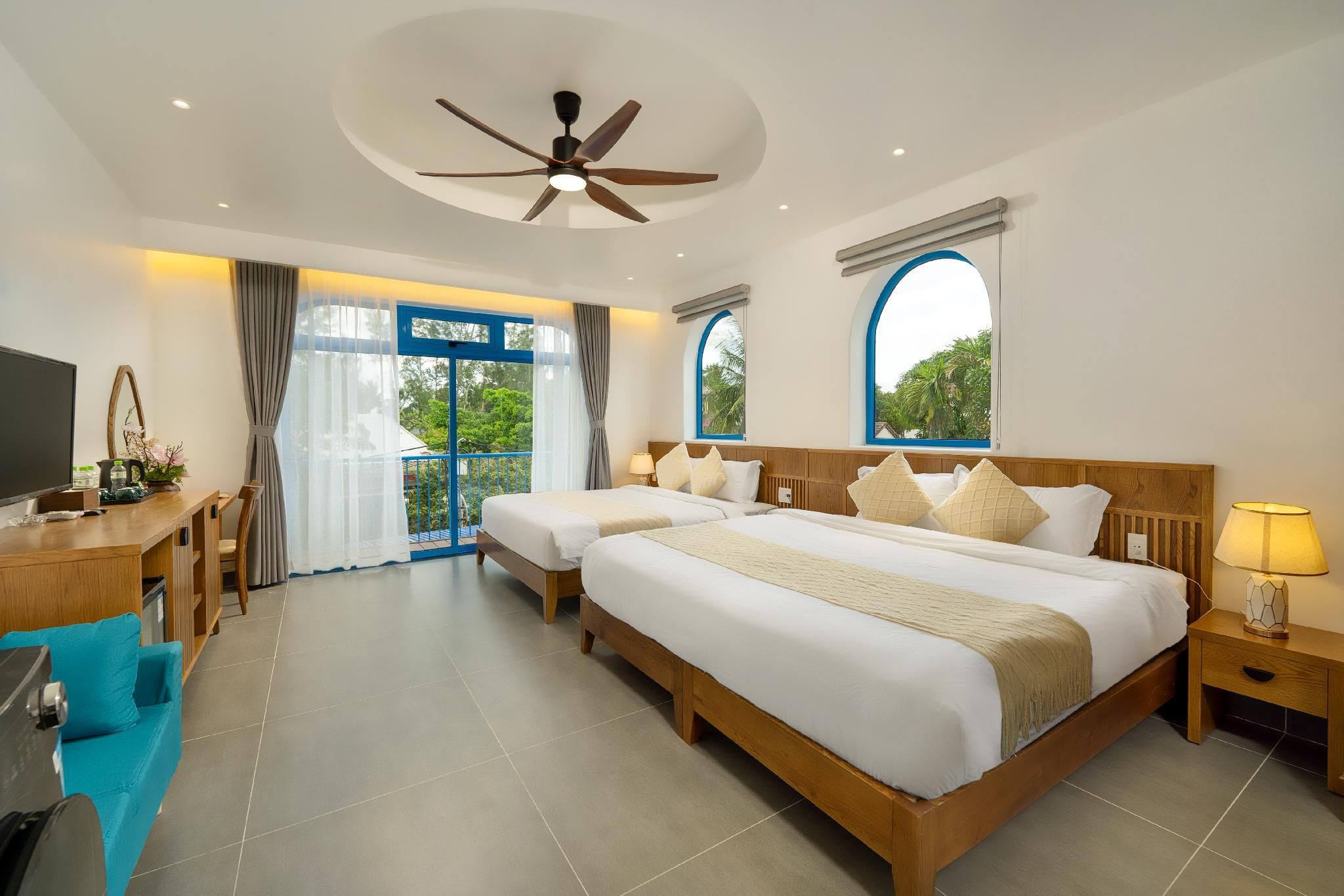 Family Suite with Balcony