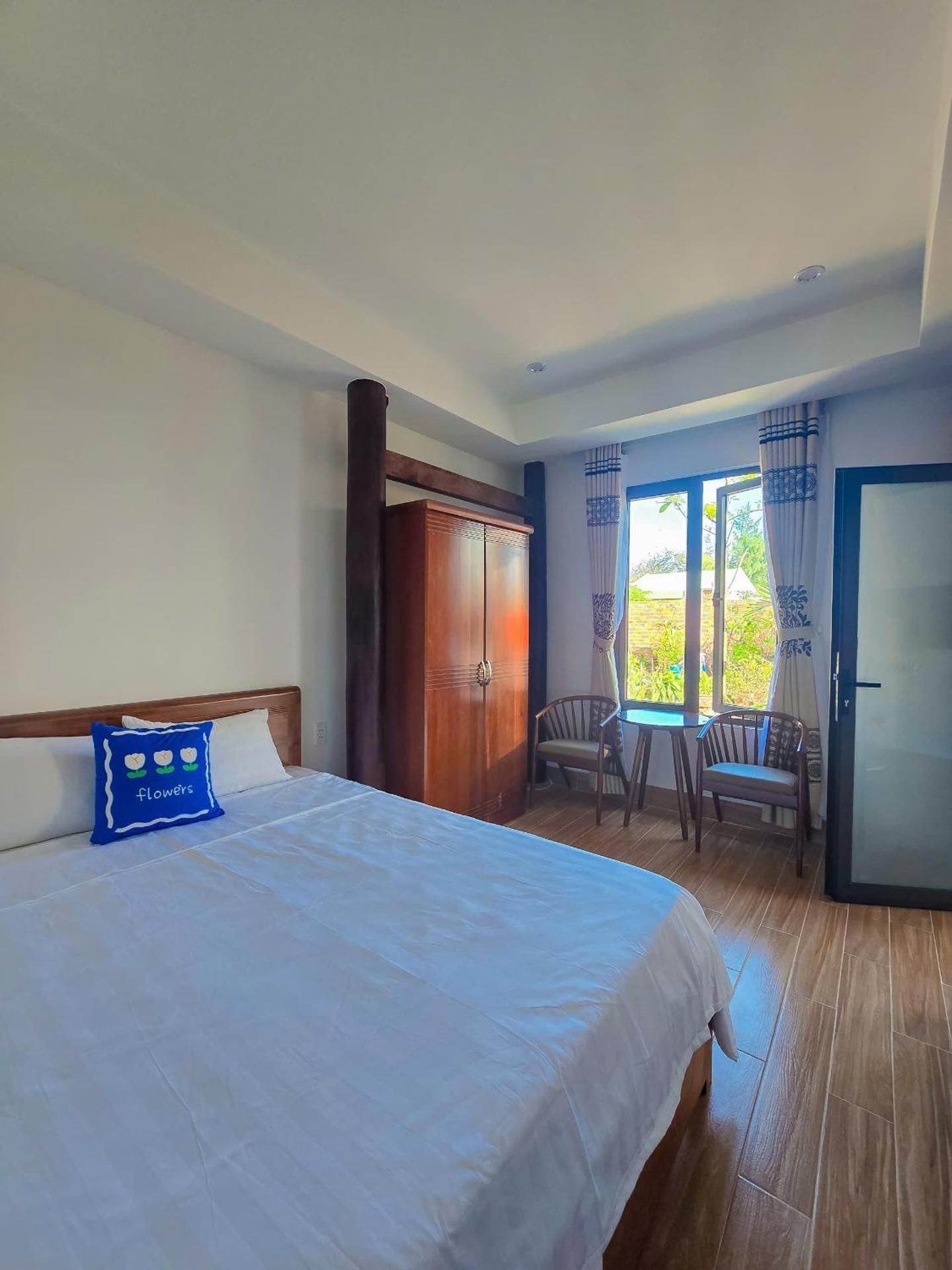 Two-Bedroom Apartment with Garden View