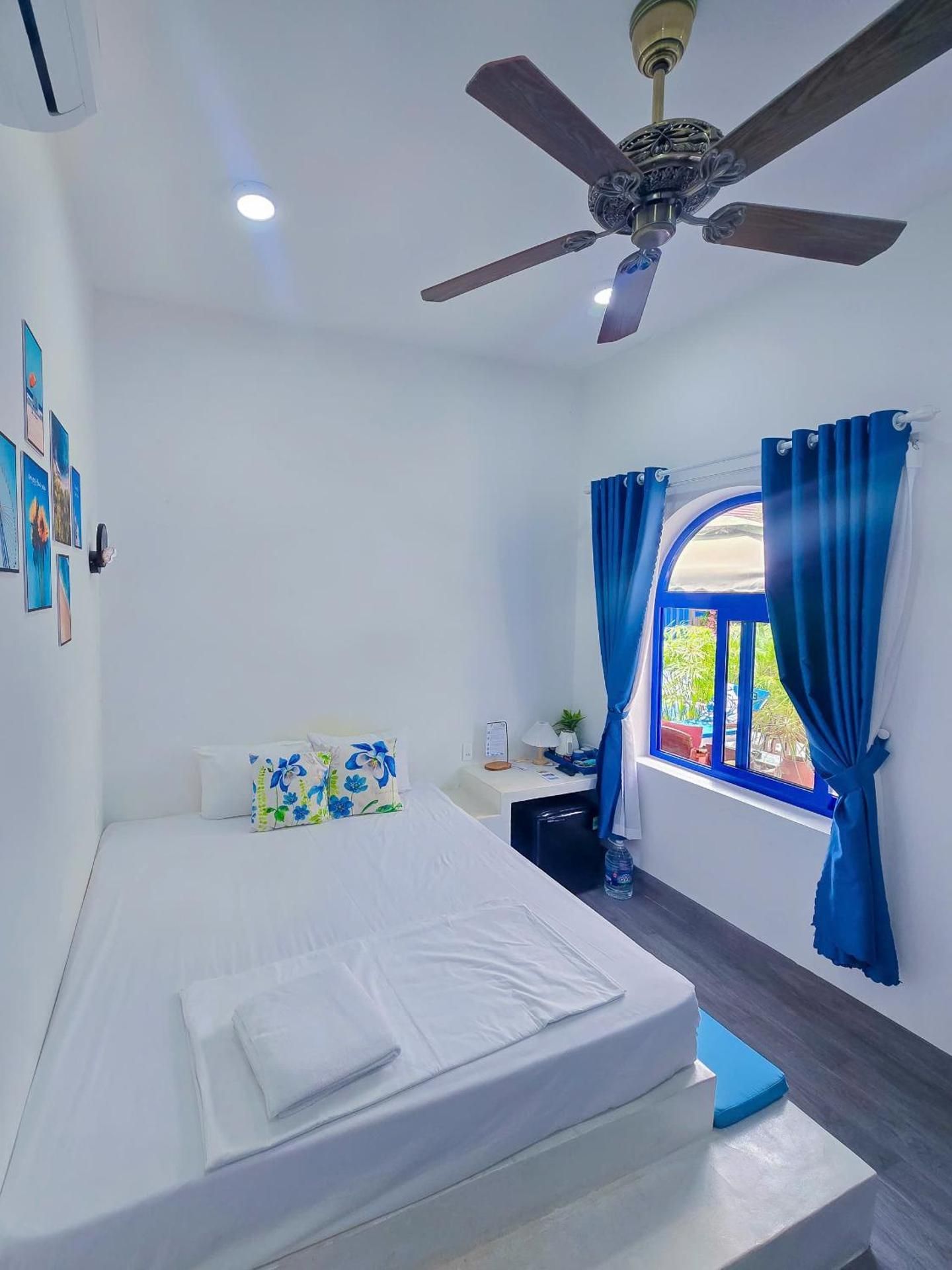 Superior Room Pool View