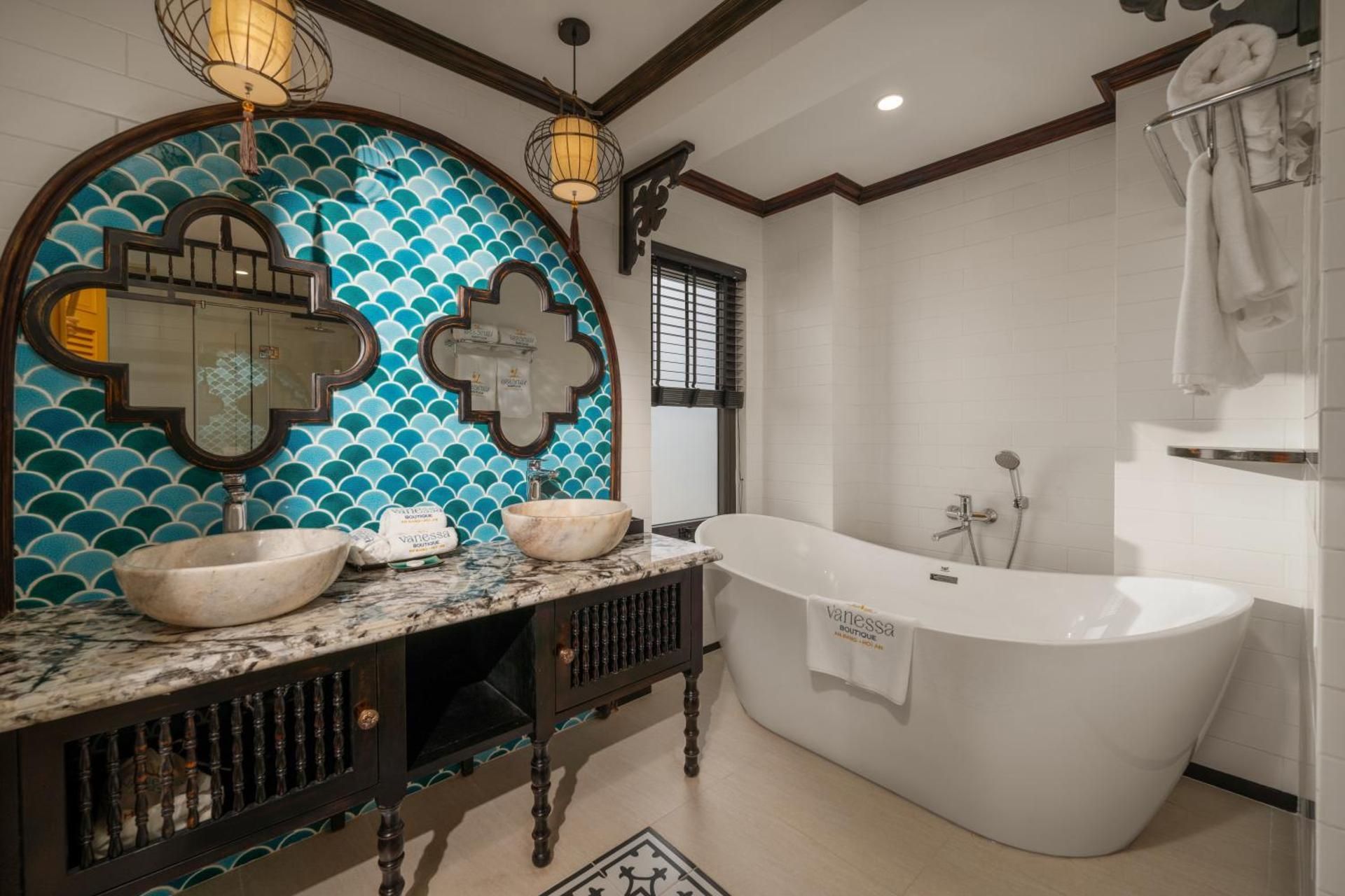 Family Room with Garden View