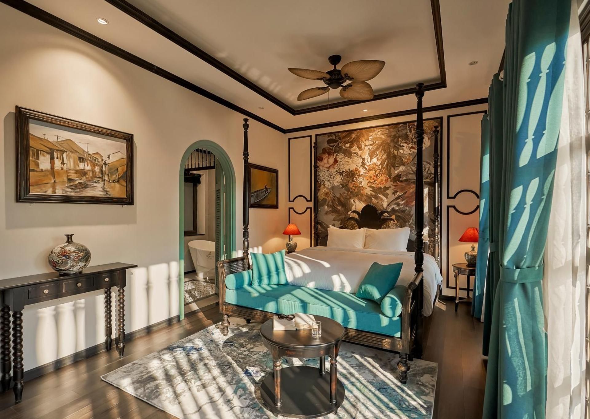 Suite with Garden View