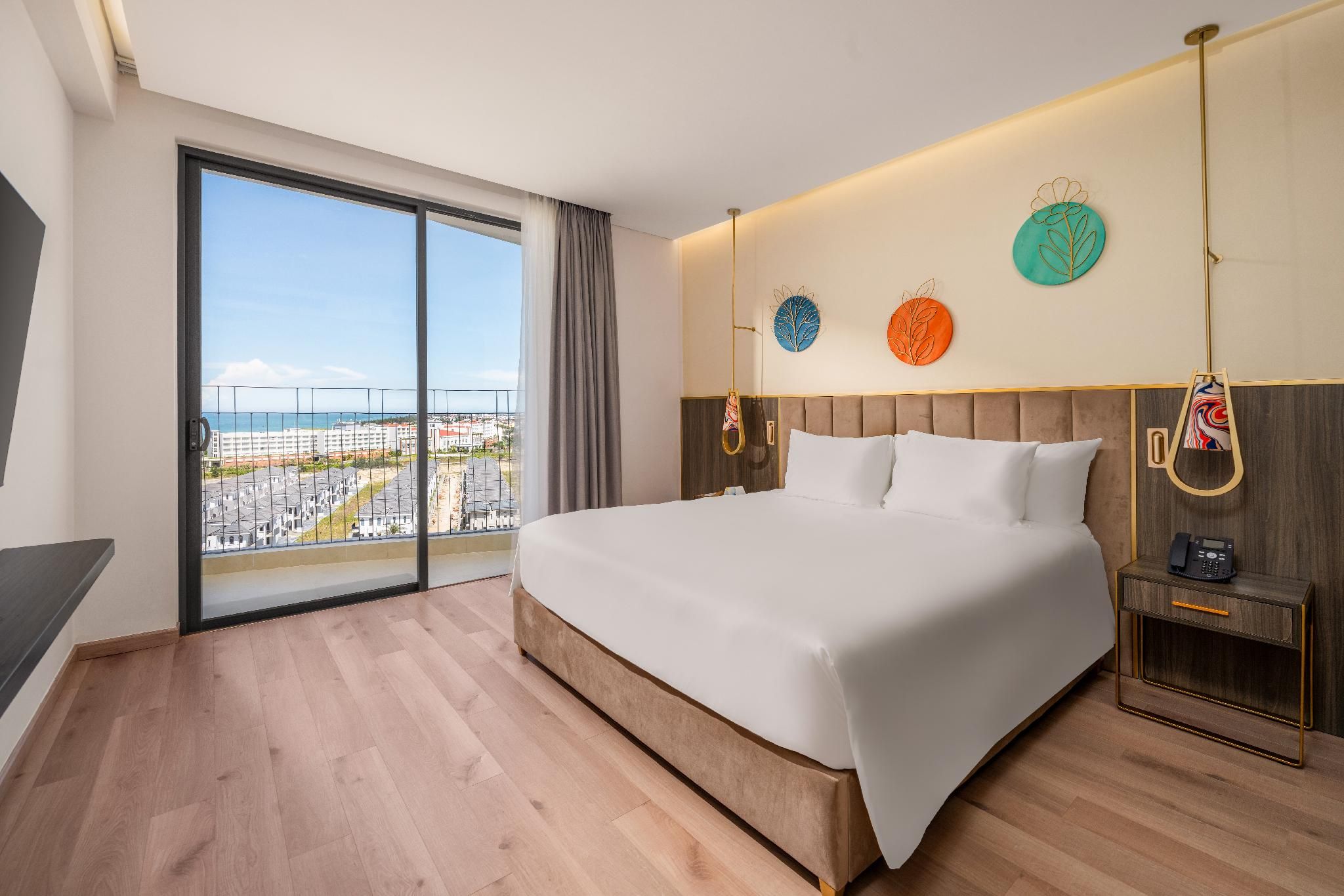 Classic Ocean View King Room