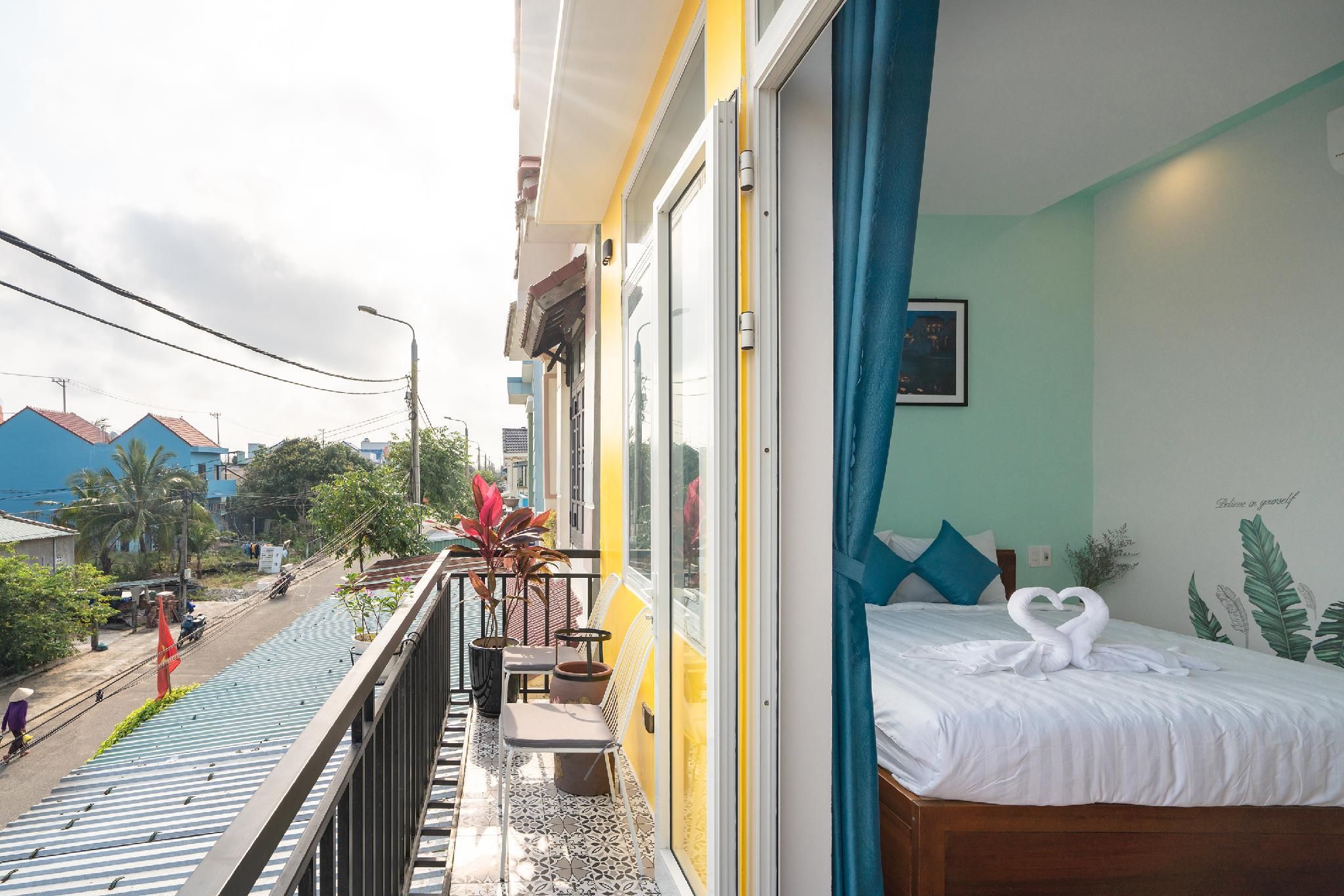 Deluxe Double with Balcony