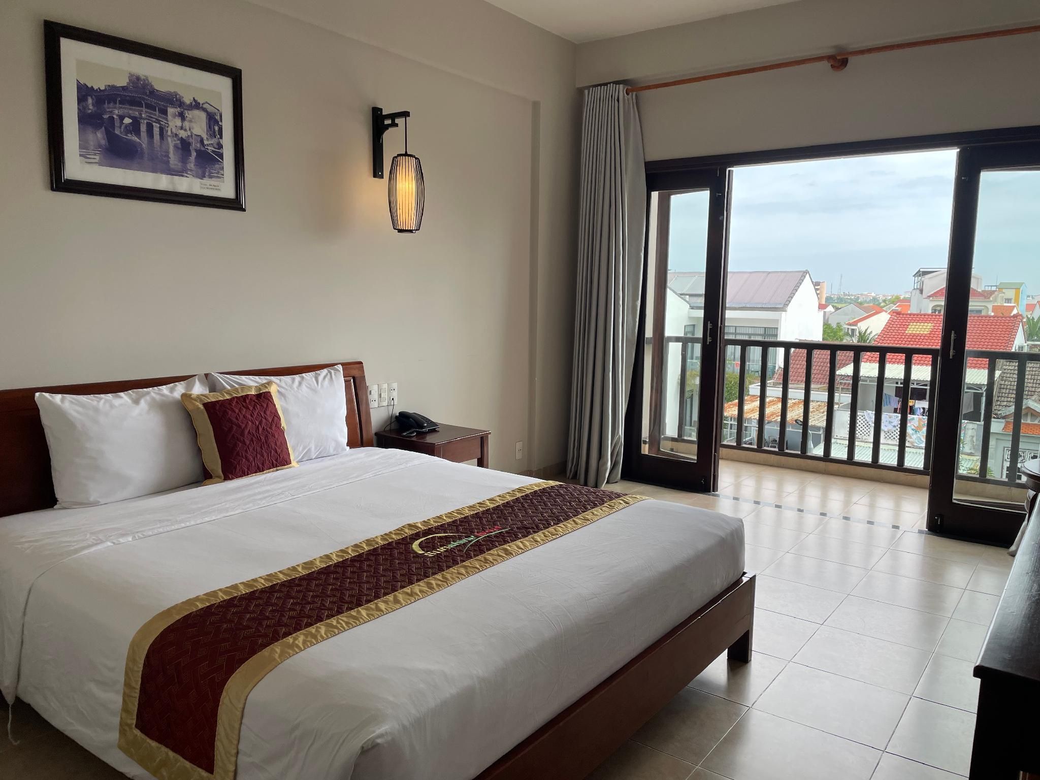 Deluxe Double Room with Balcony and Pool view