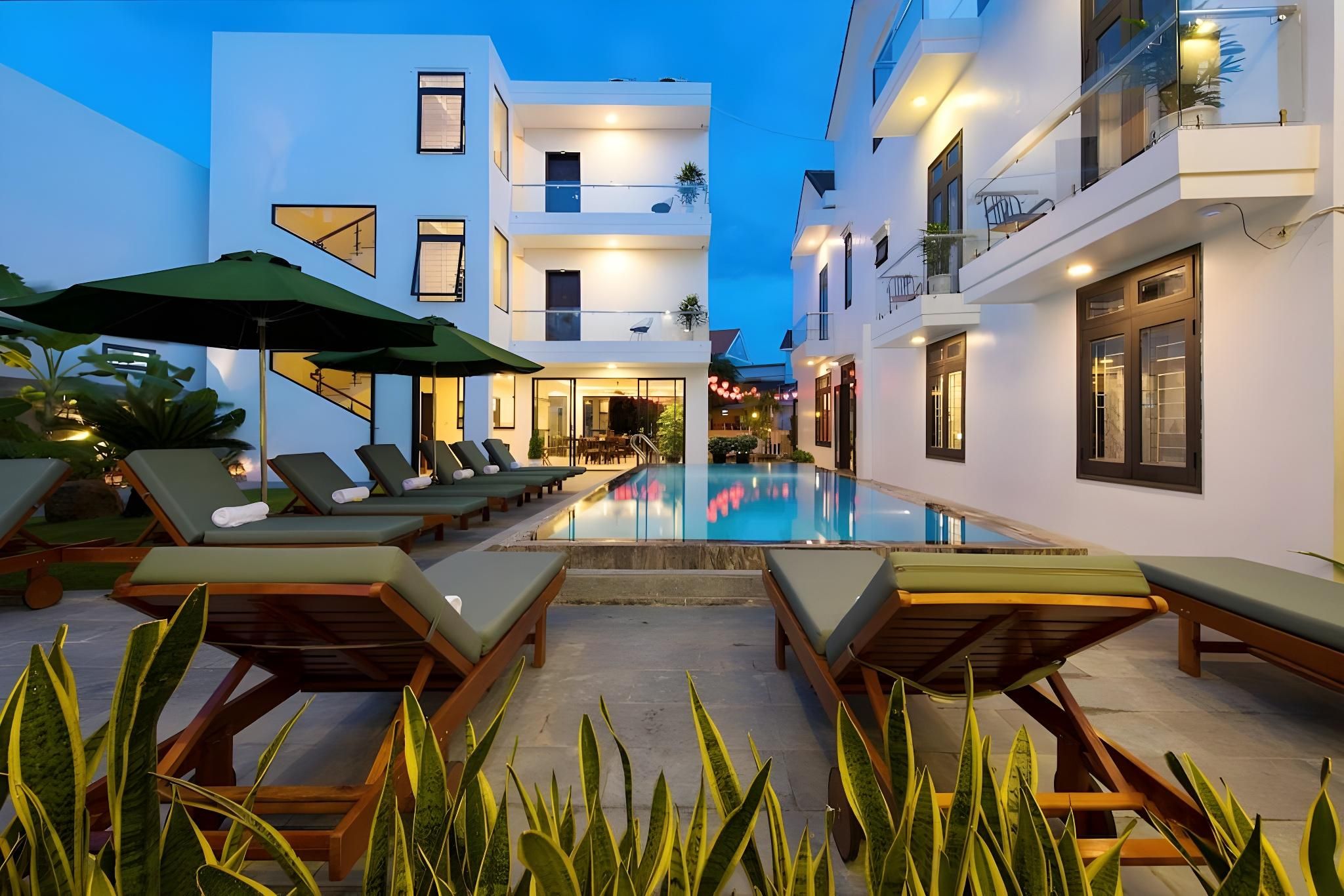 0a7055e2cabf8a1dfbfd21f9af3165f6