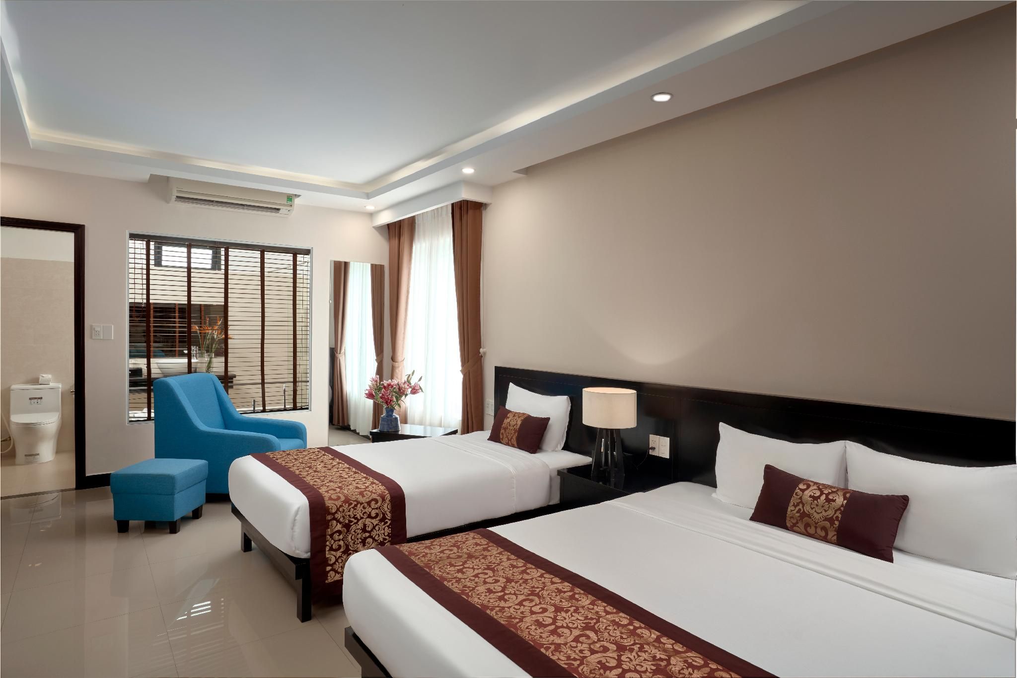 Triple Suite