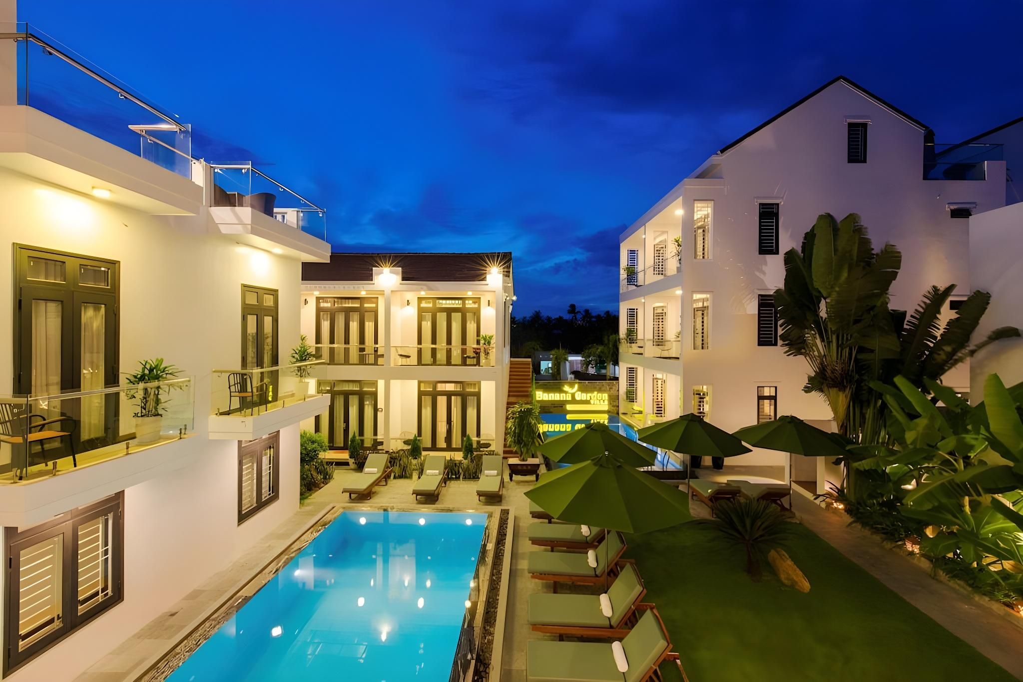 ee73db29367c9fe16b83e6e9c117eb7c