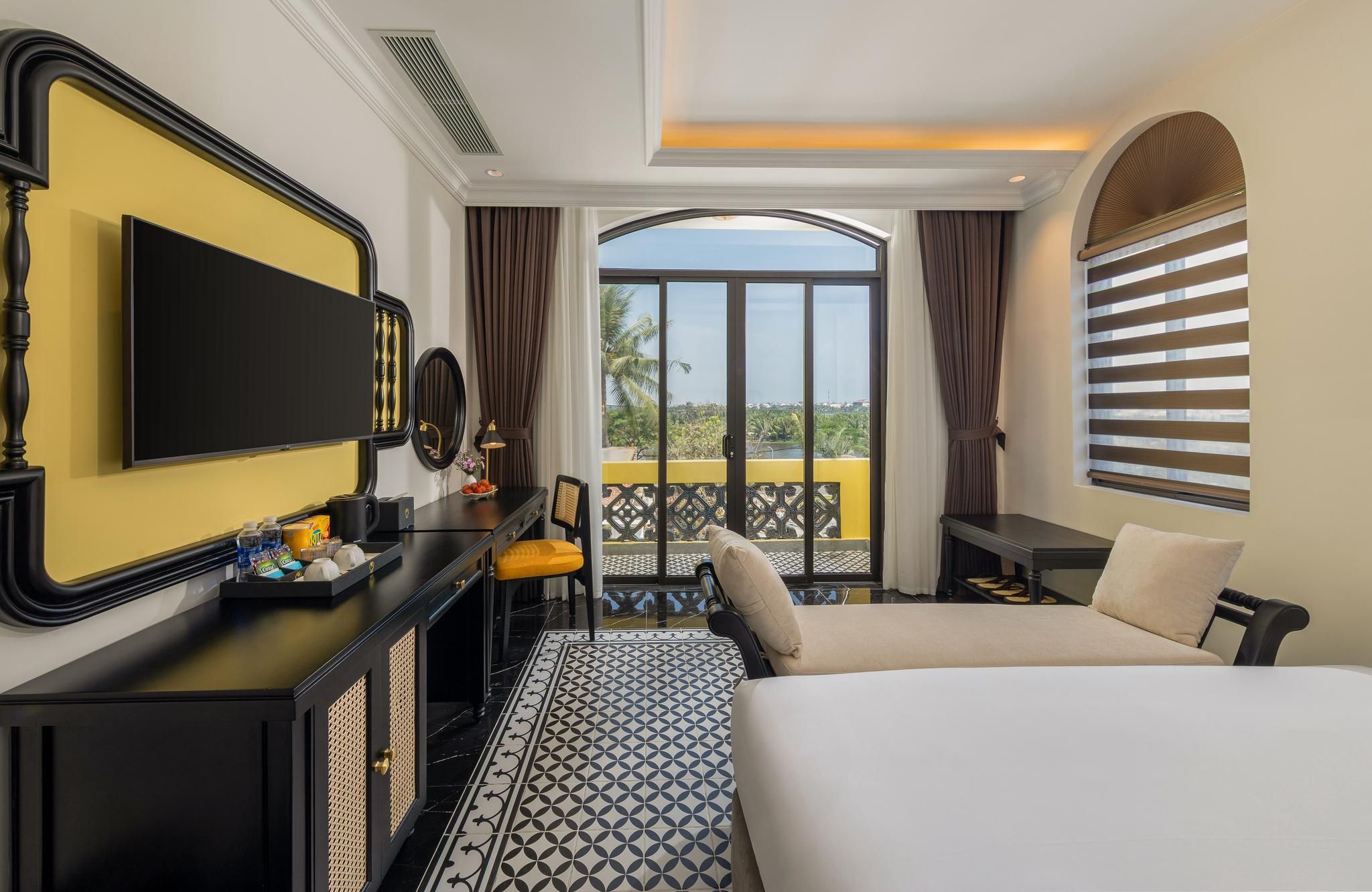Signature King Room
